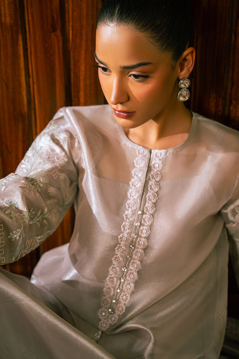 Cross Stitch | Luxe Atelier 24 | ROSE SHELL