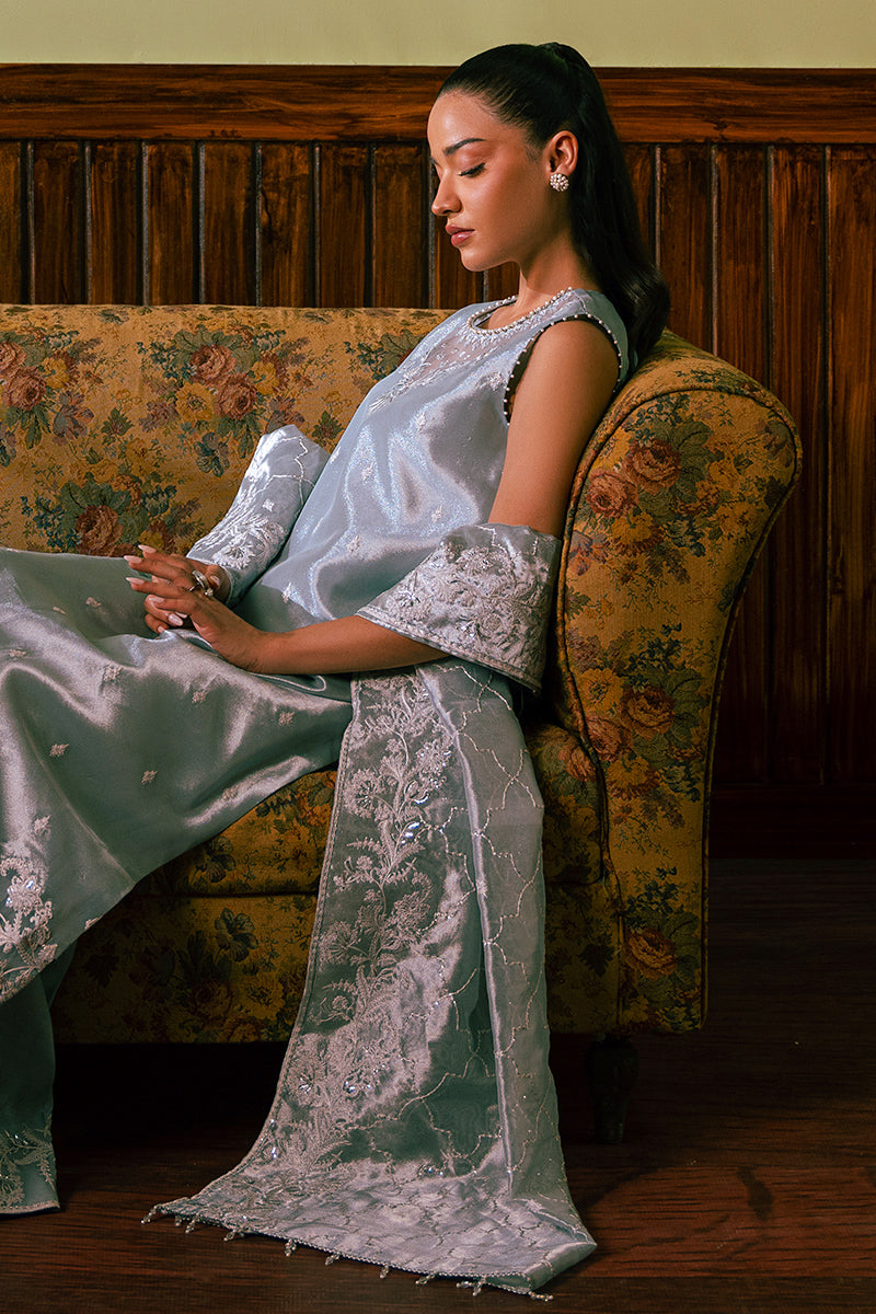Cross Stitch | Luxe Atelier 24 | HAZY BLUE