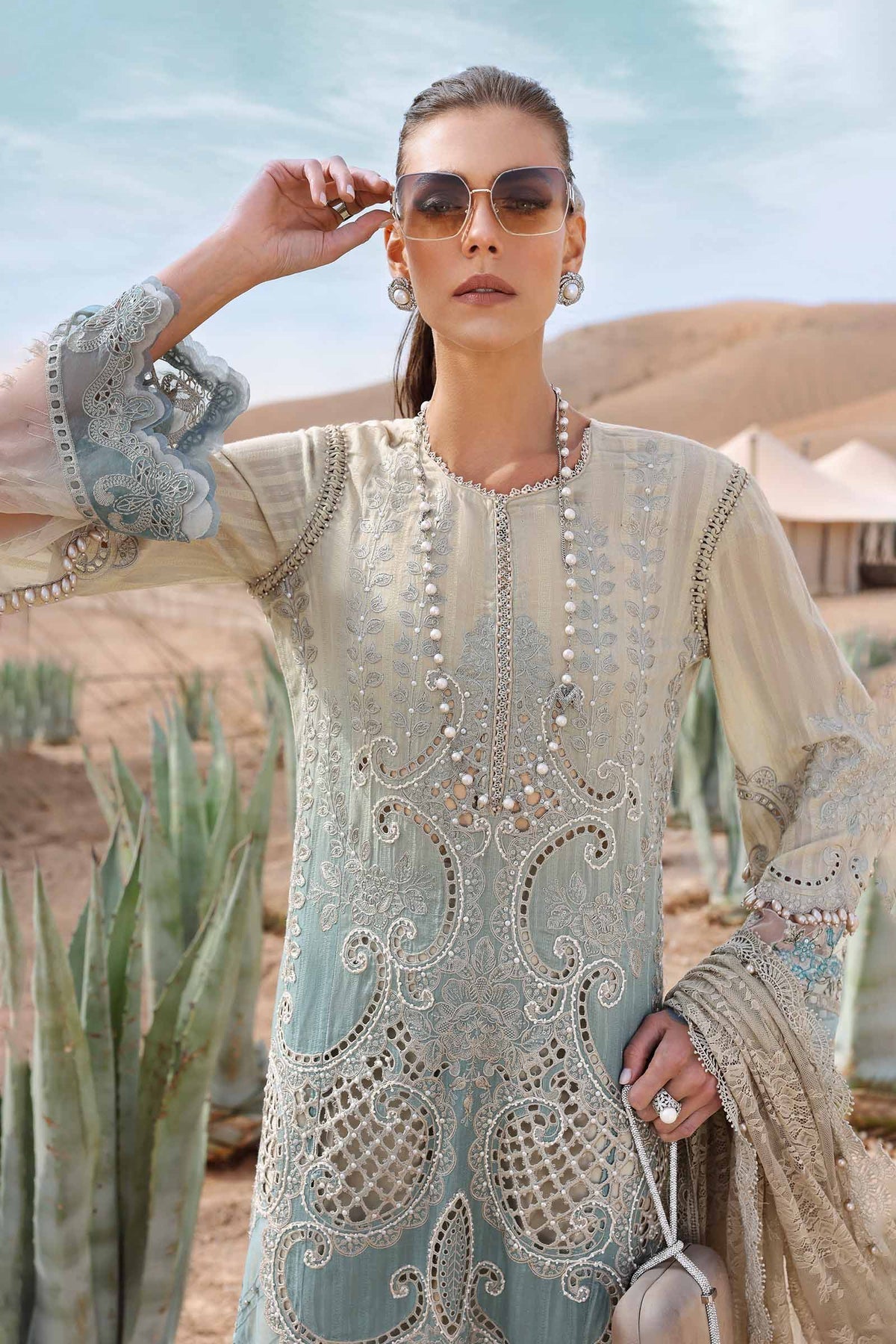 Maria B | Luxury Lawn 25 | D-2515-B