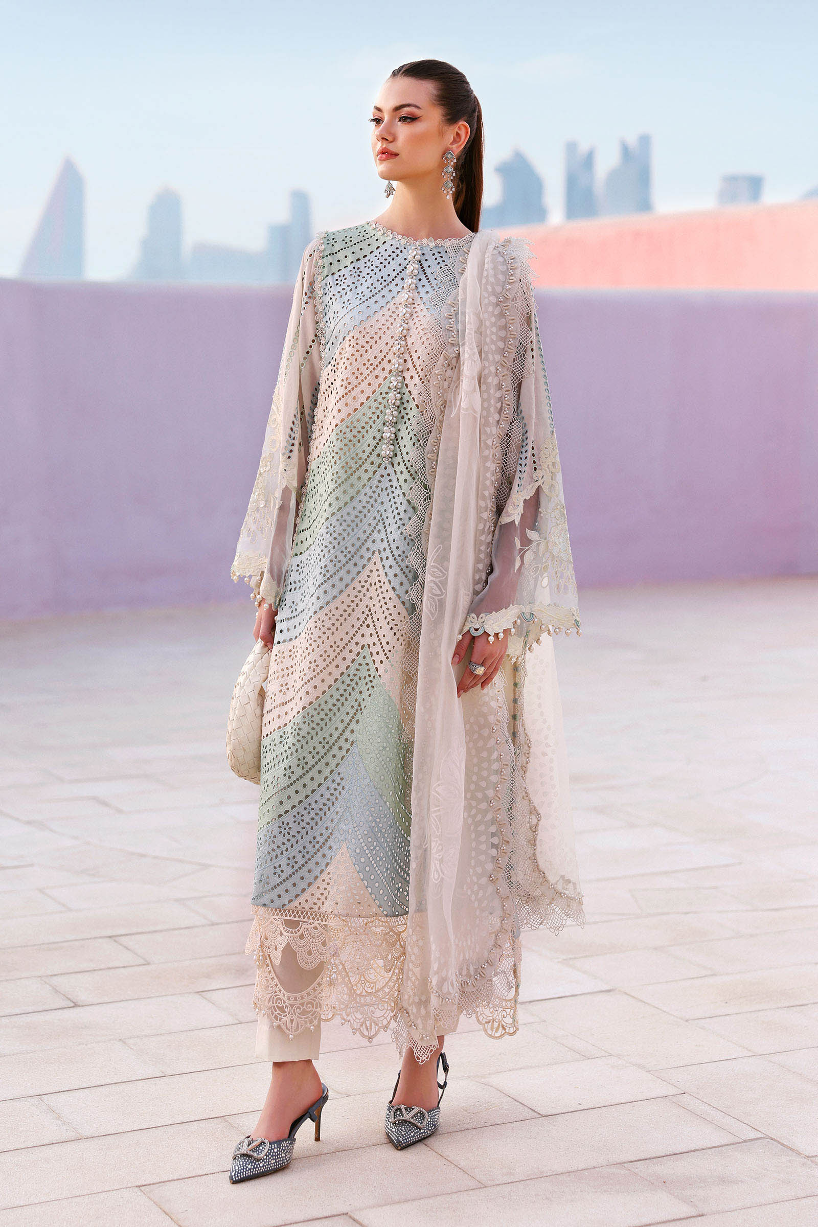 Maria B | Lawn 26 | D-2612-A