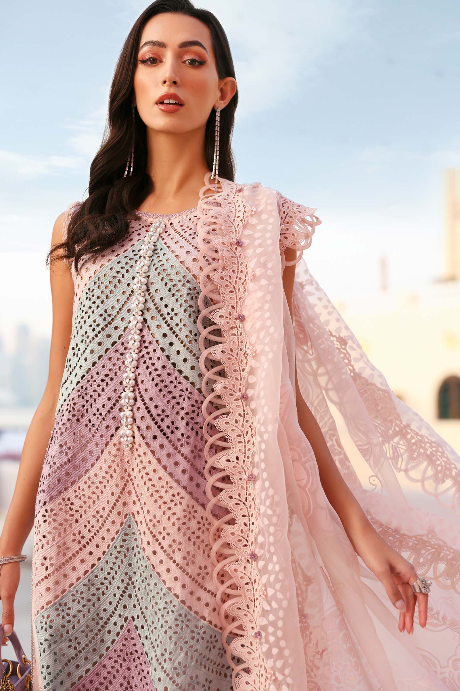 Maria B | Lawn 26 | D-2612-B