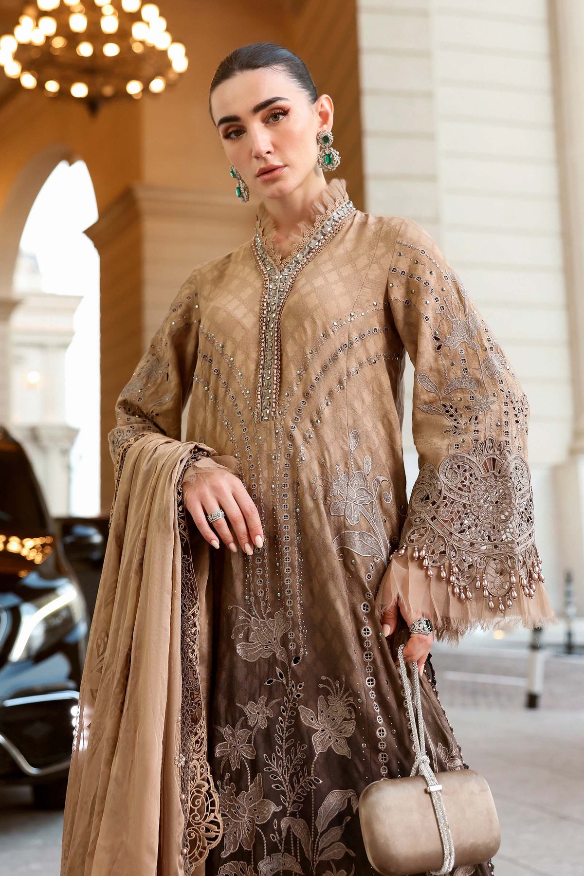 Maria B | Lawn 26 | D-2601-A