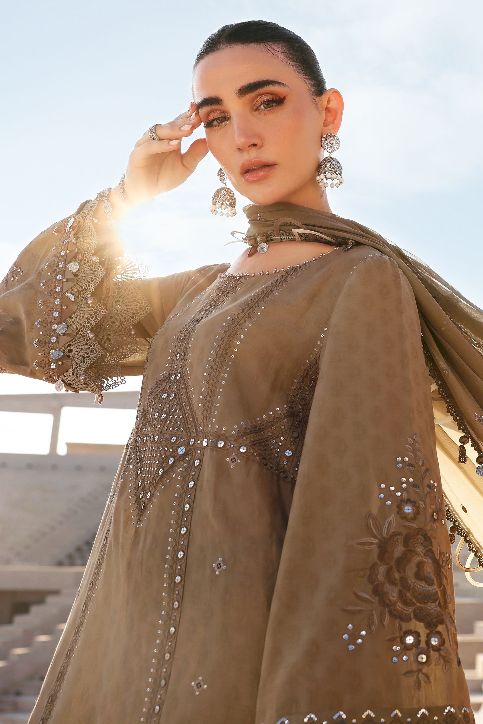 Maria B | Lawn 26 | D-2602-A