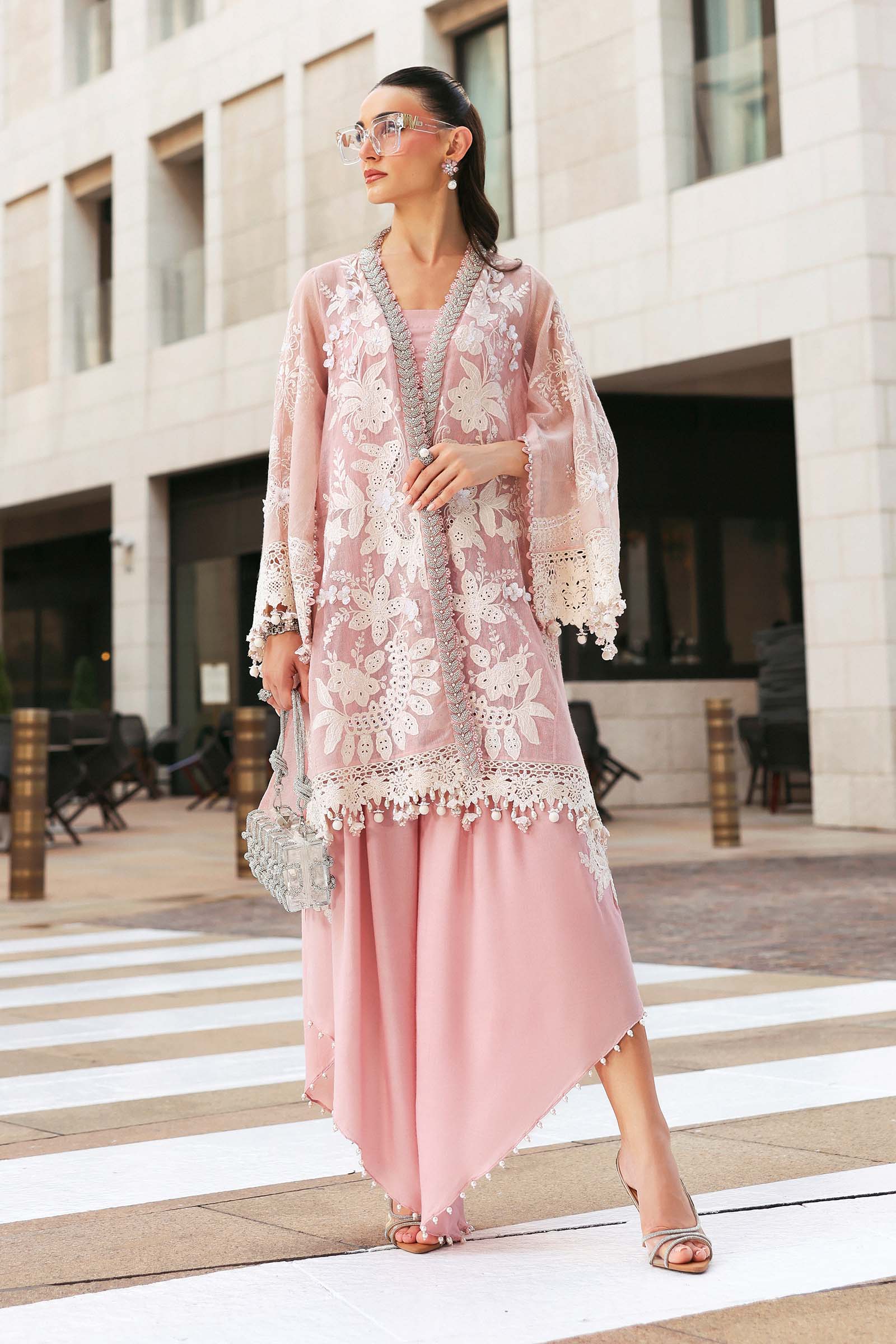 Maria B | Lawn 26 | D-2603-A