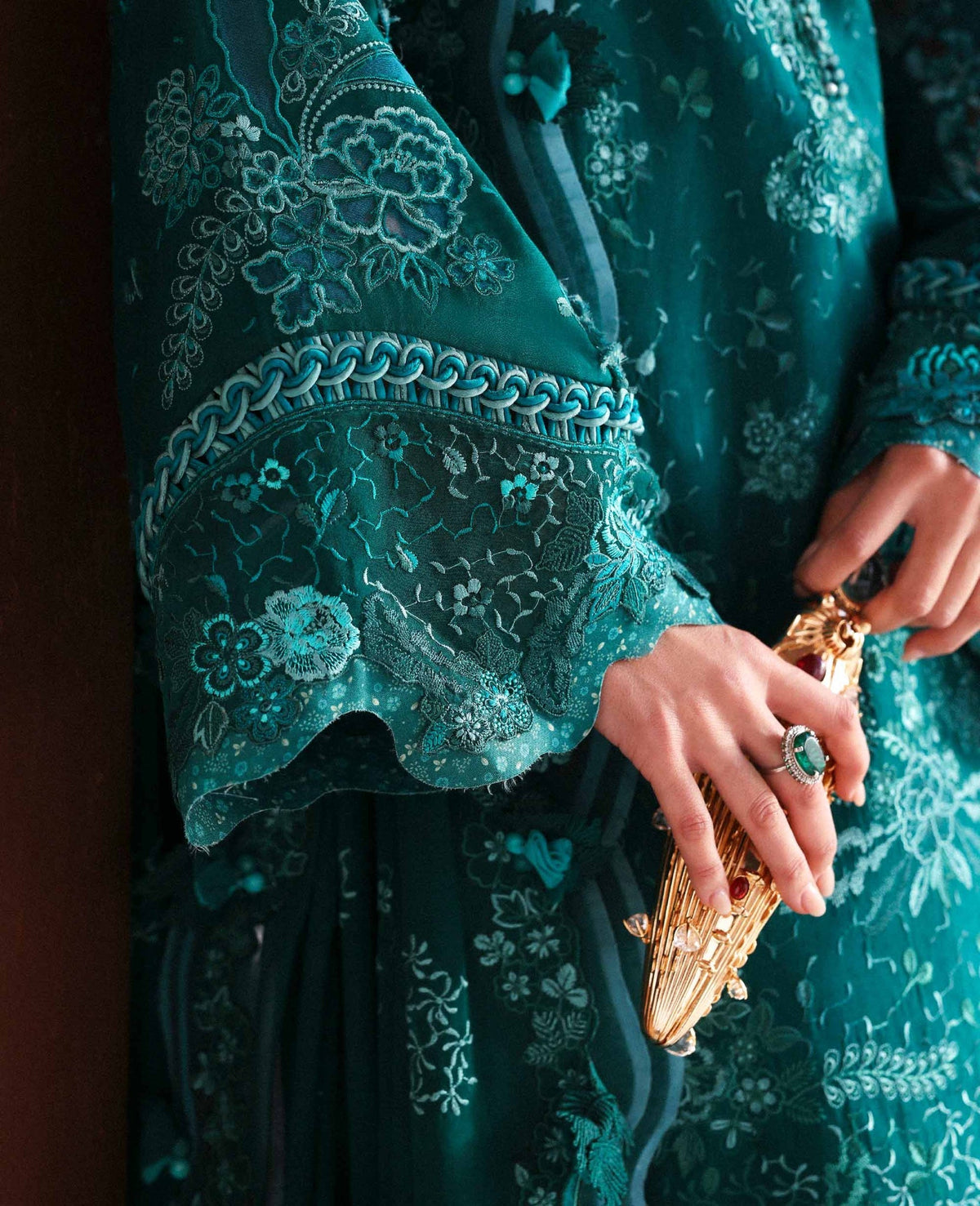 Republic Womenswear | Reine Luxury Lawn 26 | Luna