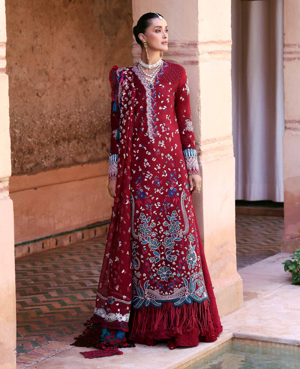 Republic Womenswear | Reine Luxury Lawn 26 | Eden