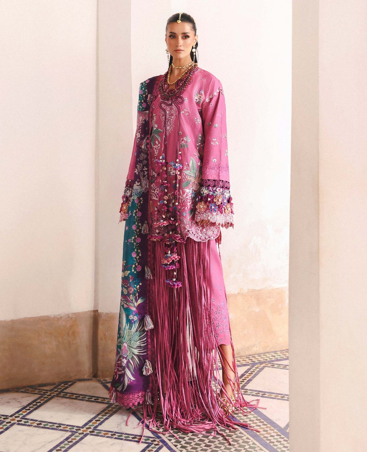 Republic Womenswear | Reine Luxury Lawn 26 | Aria