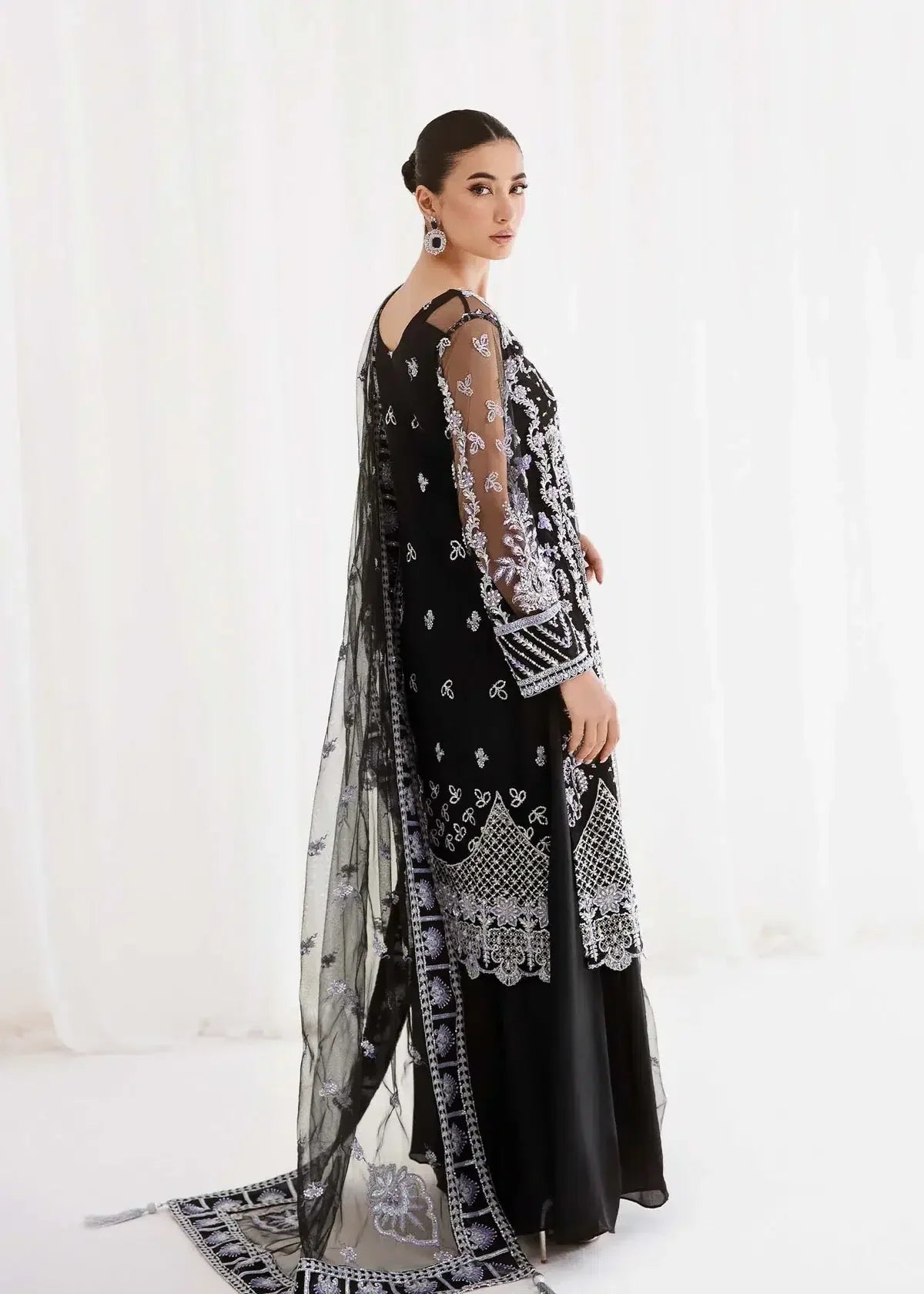 Dastoor | Nora Festive Festive 23 | Inaya