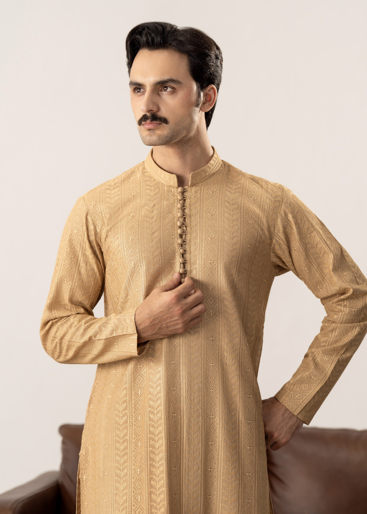 Tehzeeb - Ivory Embroidered Kurta Trouser