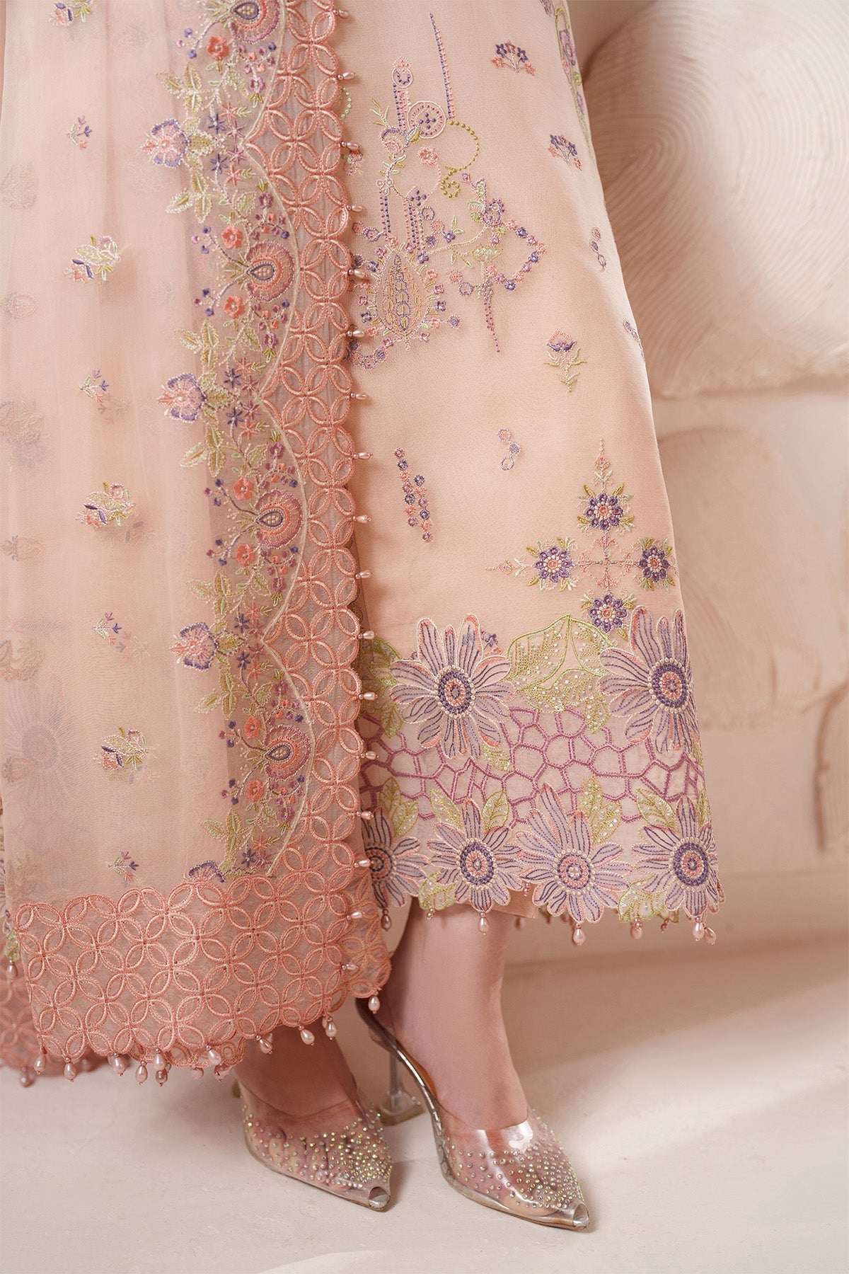Alizeh | Threads Eid Festive Edit 26 | AF-BDHG-5043-Diana