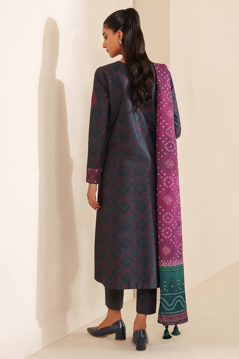 Jazmin | Winter 25 | UW-0230
