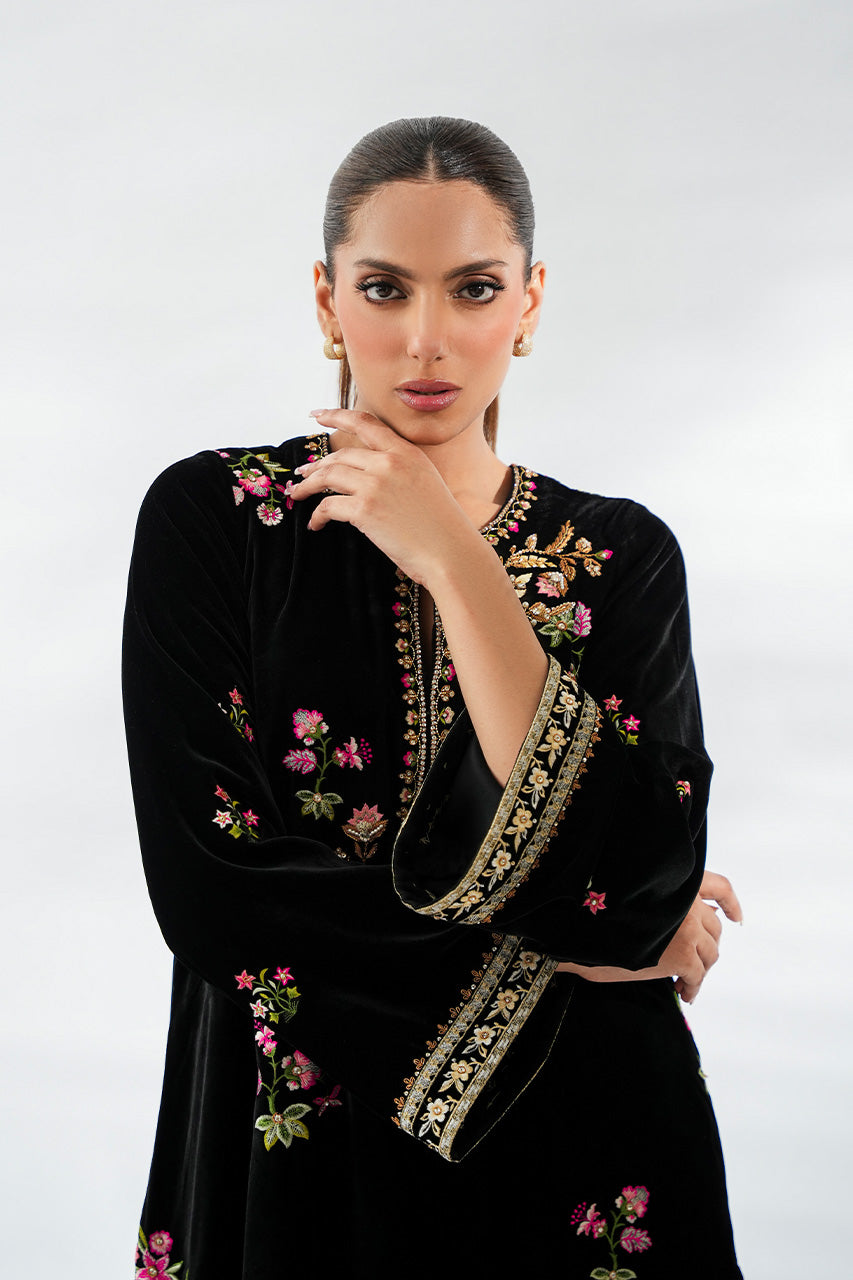 Sania Maskatiya | The Winter Edit - Luxe Pret 25 | Lois