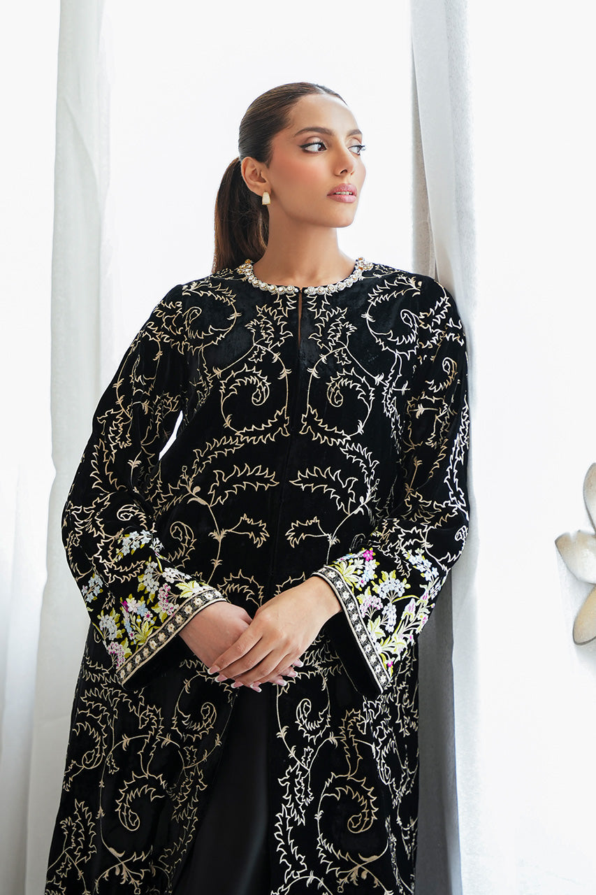 Sania Maskatiya | The Winter Edit - Luxe Pret 25 | Dove
