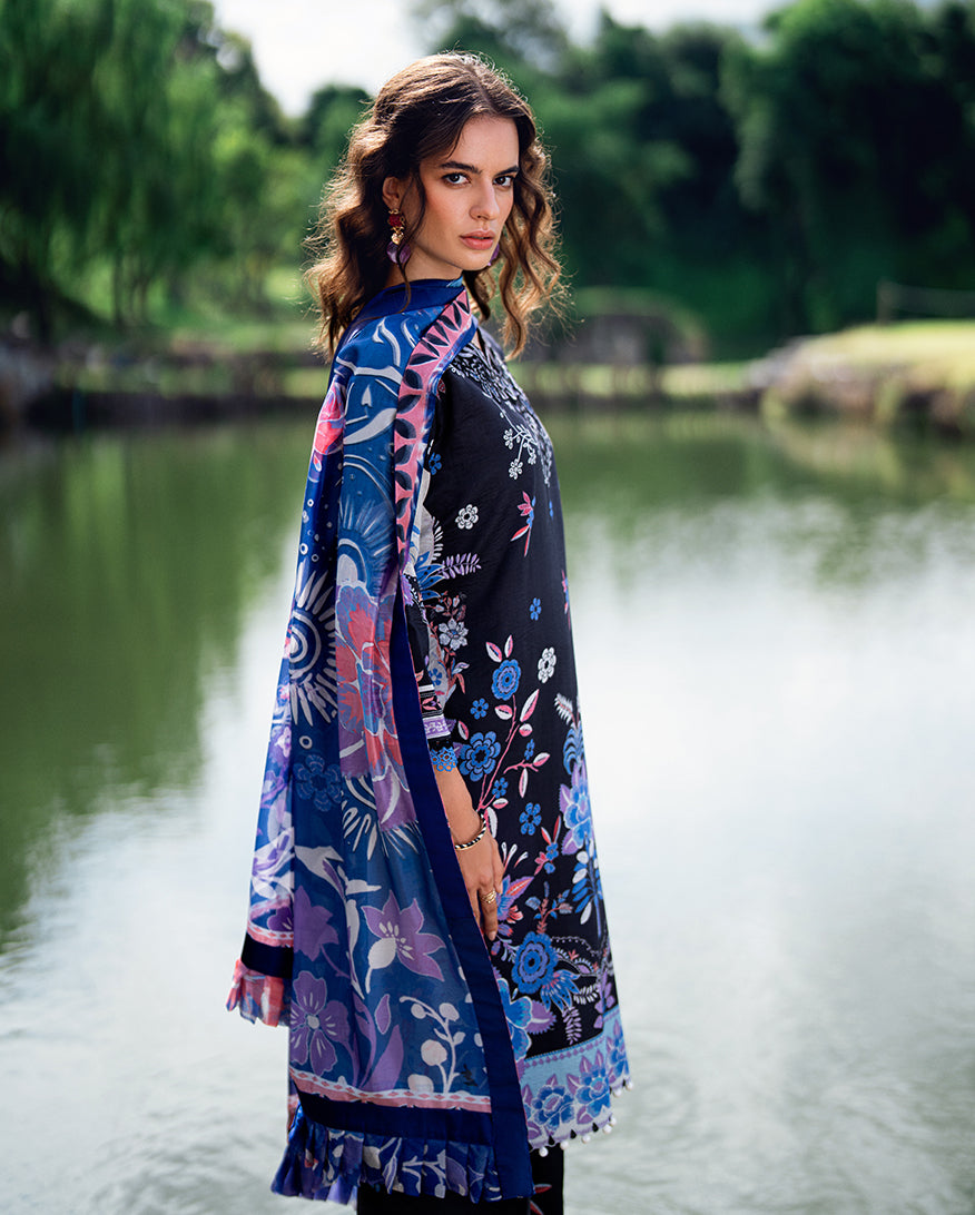 Roheenaz | Garden Veal Printed Lawn 25 |BlackBerry Frost