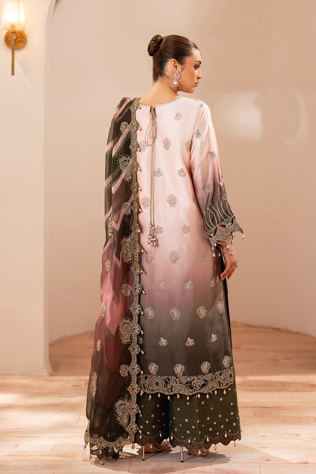 Alizeh | Formals 26 | Rozella