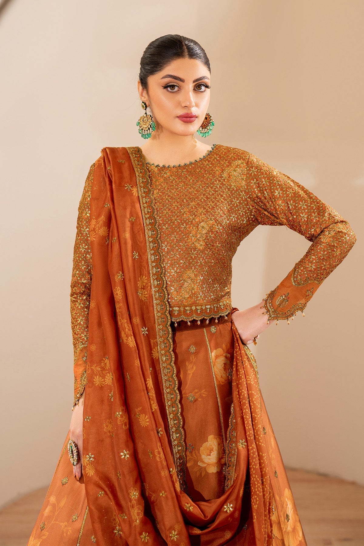 Alizeh | Formals 26 | Vivara