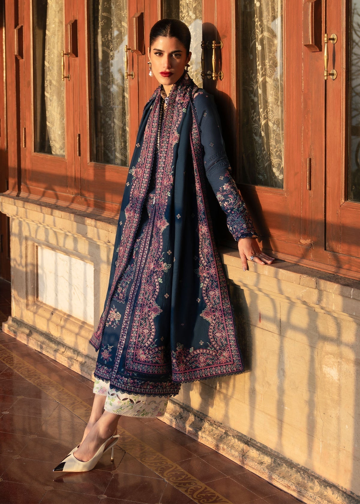 Kanwal Malik | Gulana Winter 25 | Nishwa