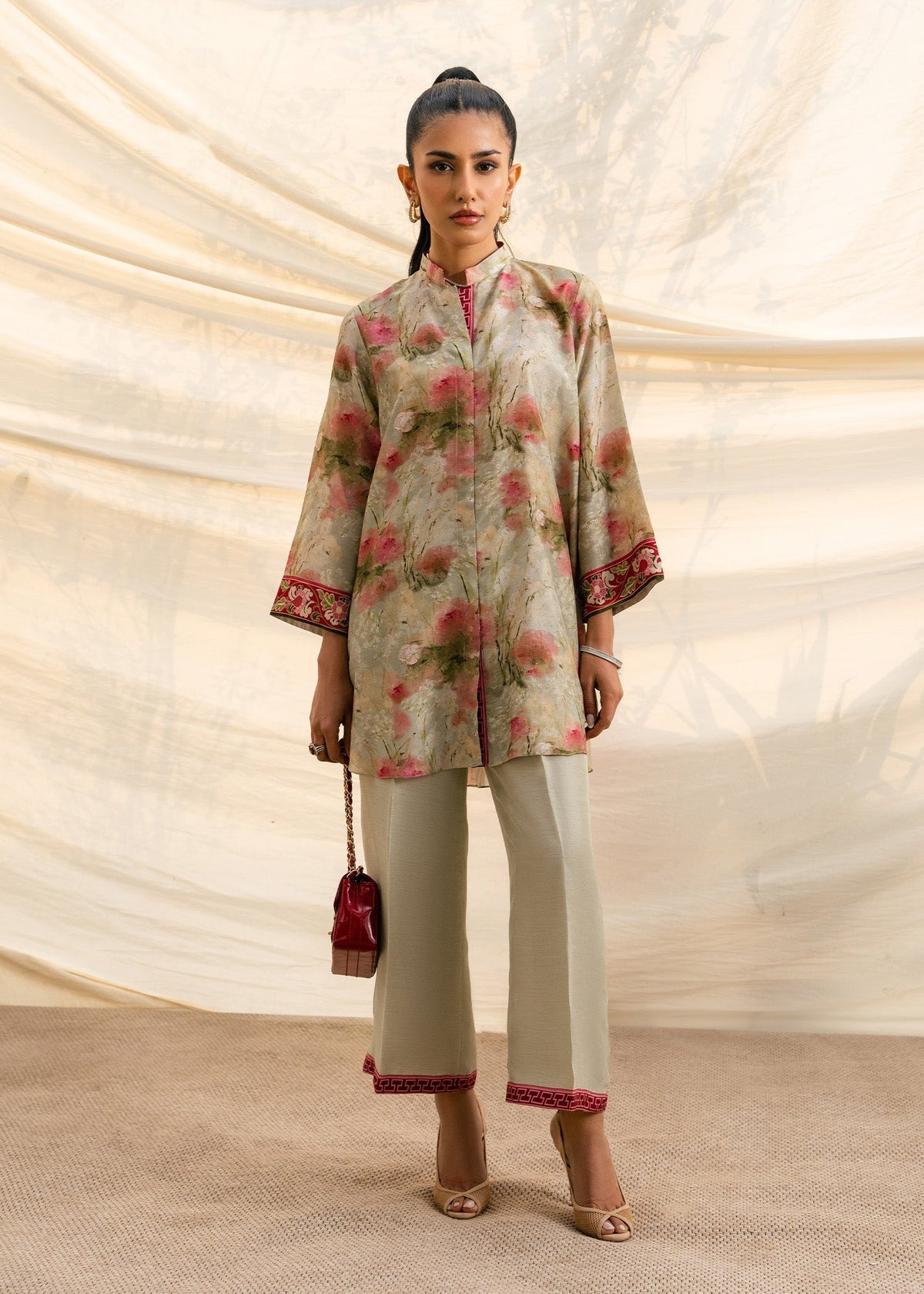 Mahgul | Ambi Bagh Silk Edit | Abeer