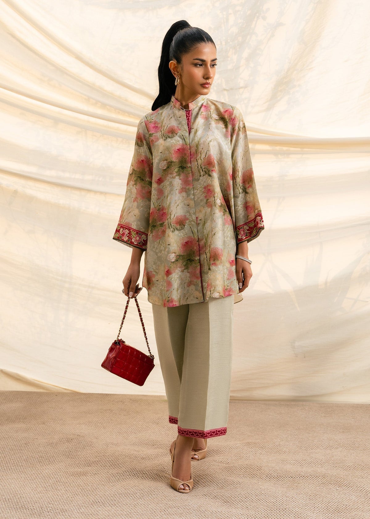Mahgul | Ambi Bagh Silk Edit | Abeer