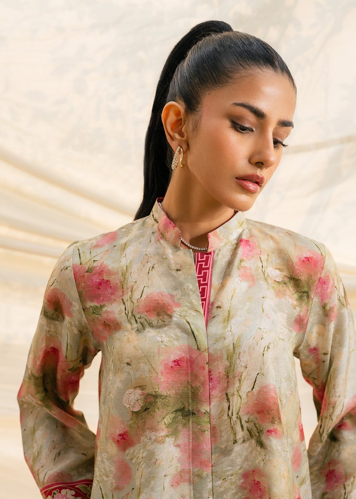 Mahgul | Ambi Bagh Silk Edit | Abeer
