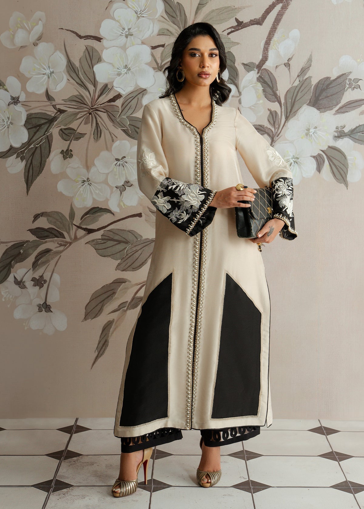 Mahgul | Elemental Luxe | Onyx Sand