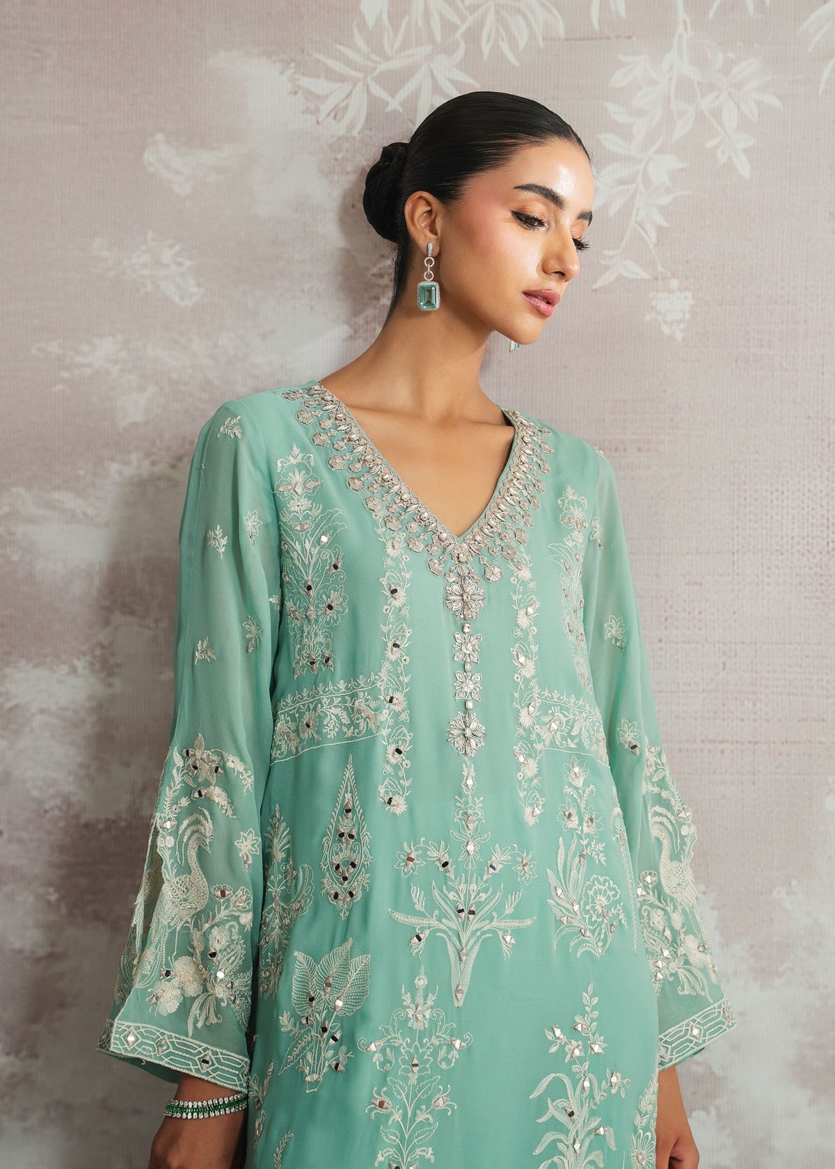 Mahgul | Narine Luxe | Nilufar