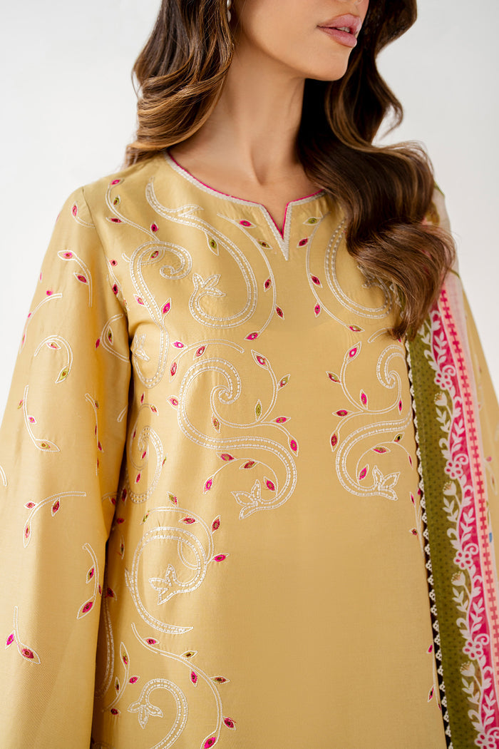 Jazmin | Summer Lawn 26 | USE-9282