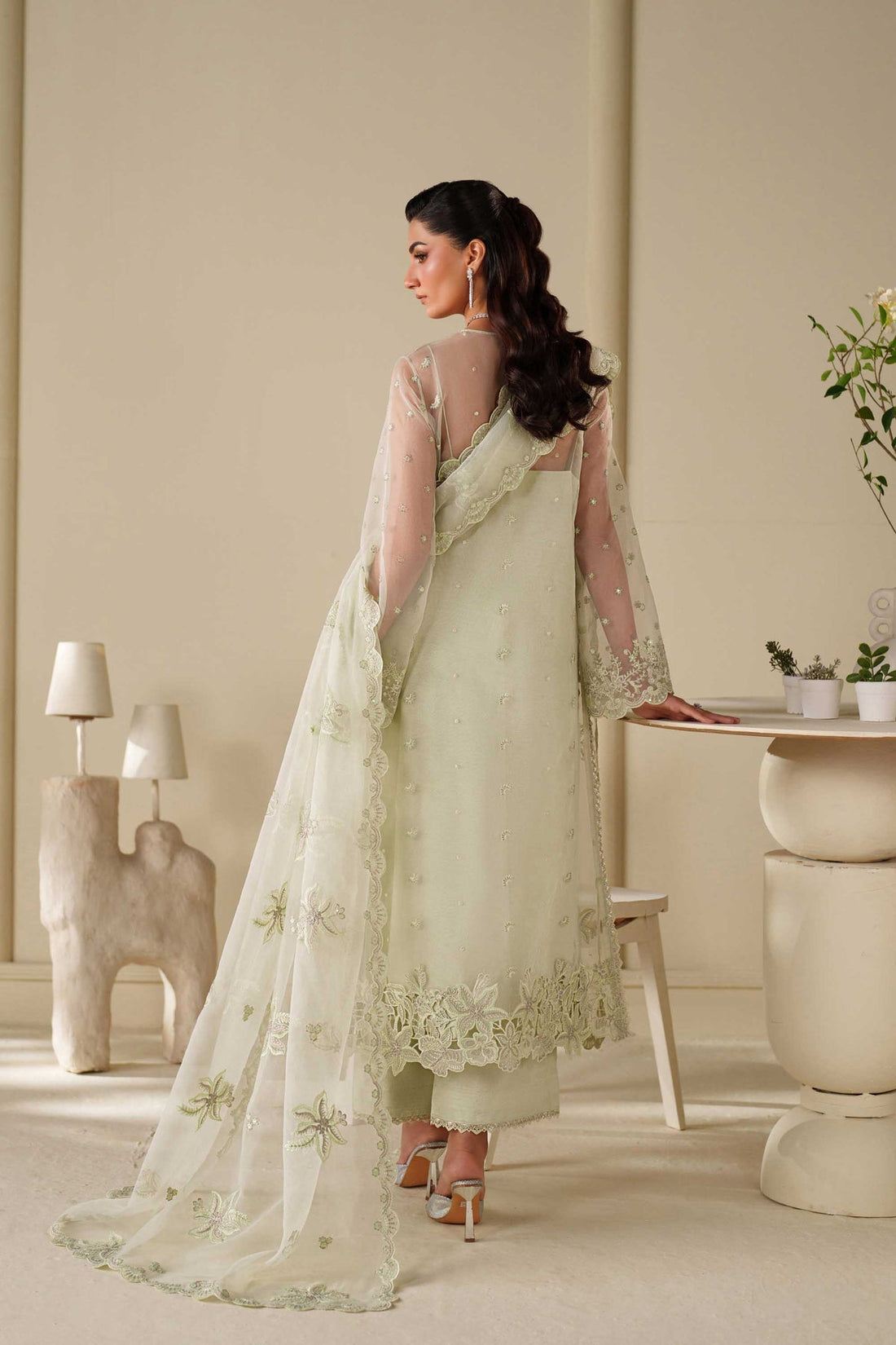 Akbar Aslam | Formal Pret | Elan