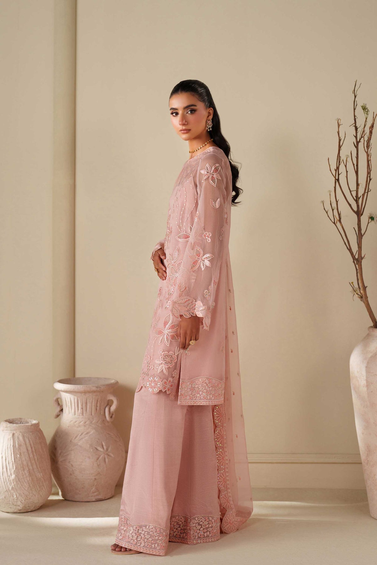 Akbar Aslam | Formal Pret | Adae