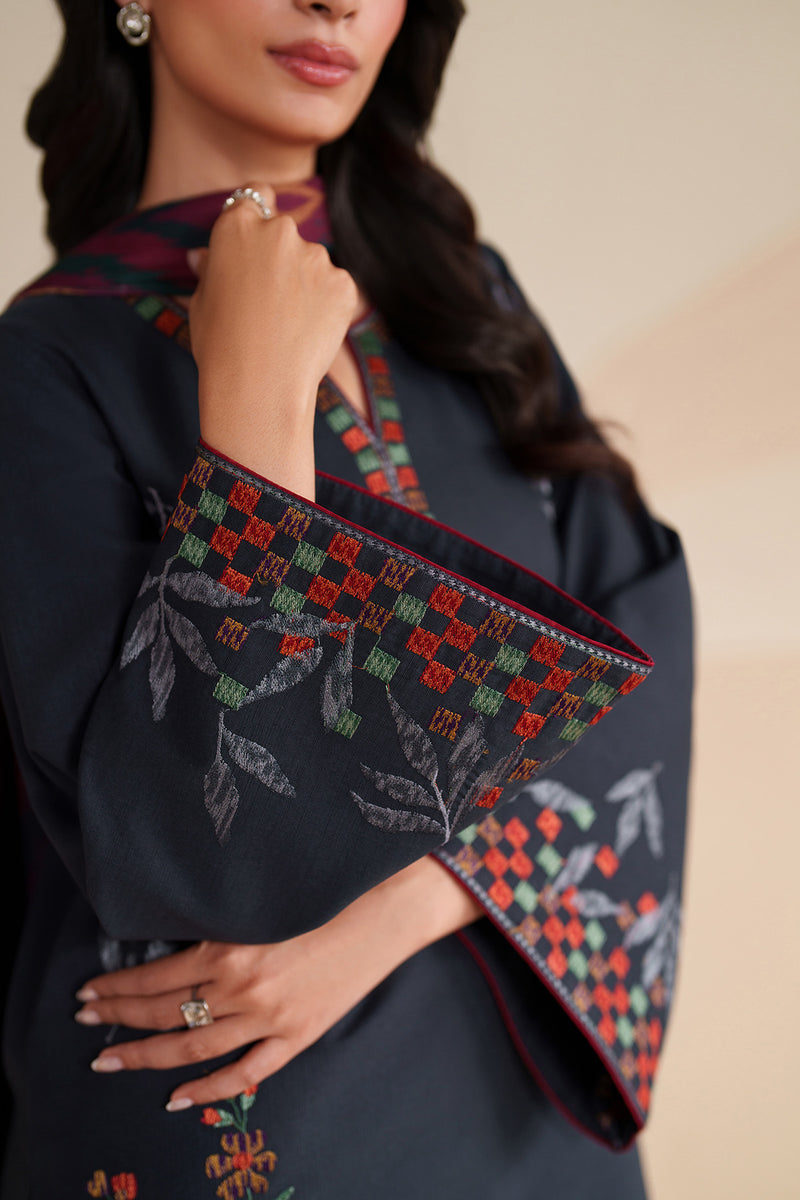 Jazmin | Winter 25 | UW-0226