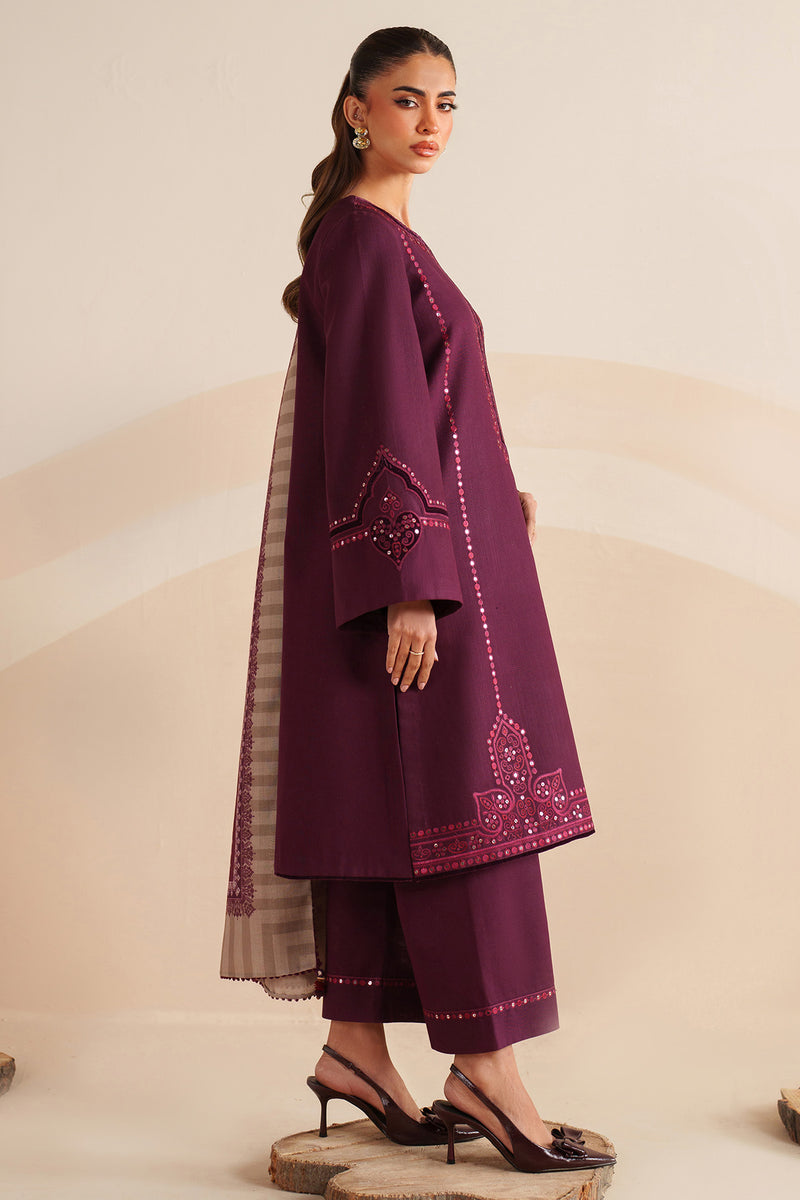 Jazmin | Winter 25 | UW-0220
