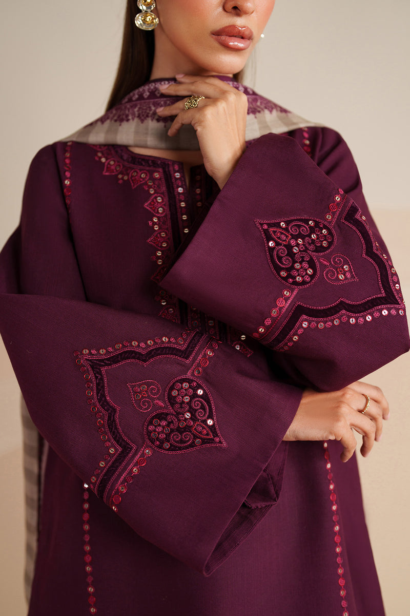 Jazmin | Winter 25 | UW-0220