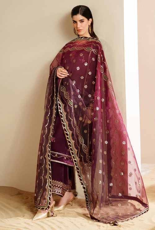 Jazmin | Velvet Vogue 25 | VVF D-4