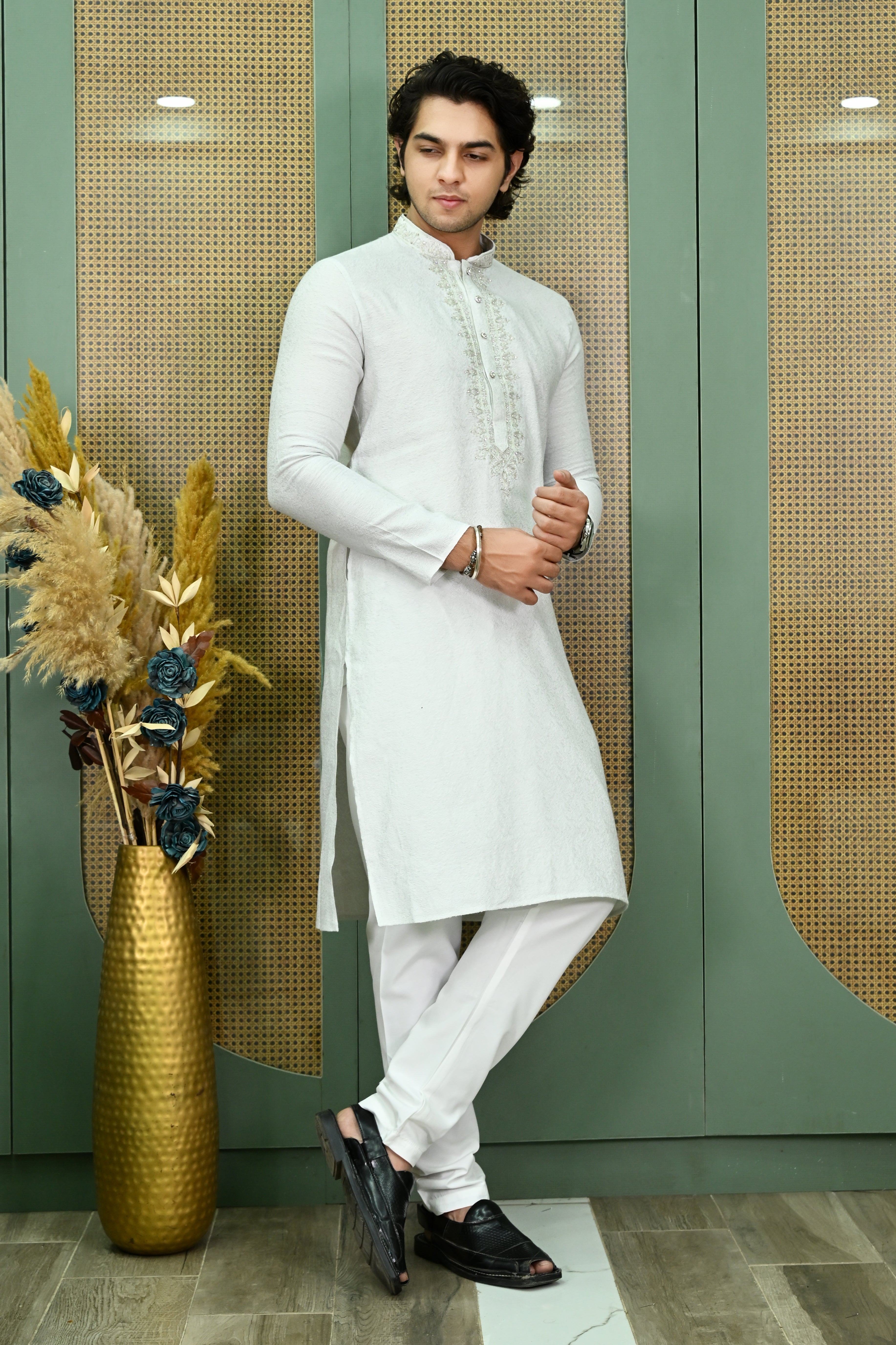 Men's White Mirror Work embroidered Kurta Pajama Main image