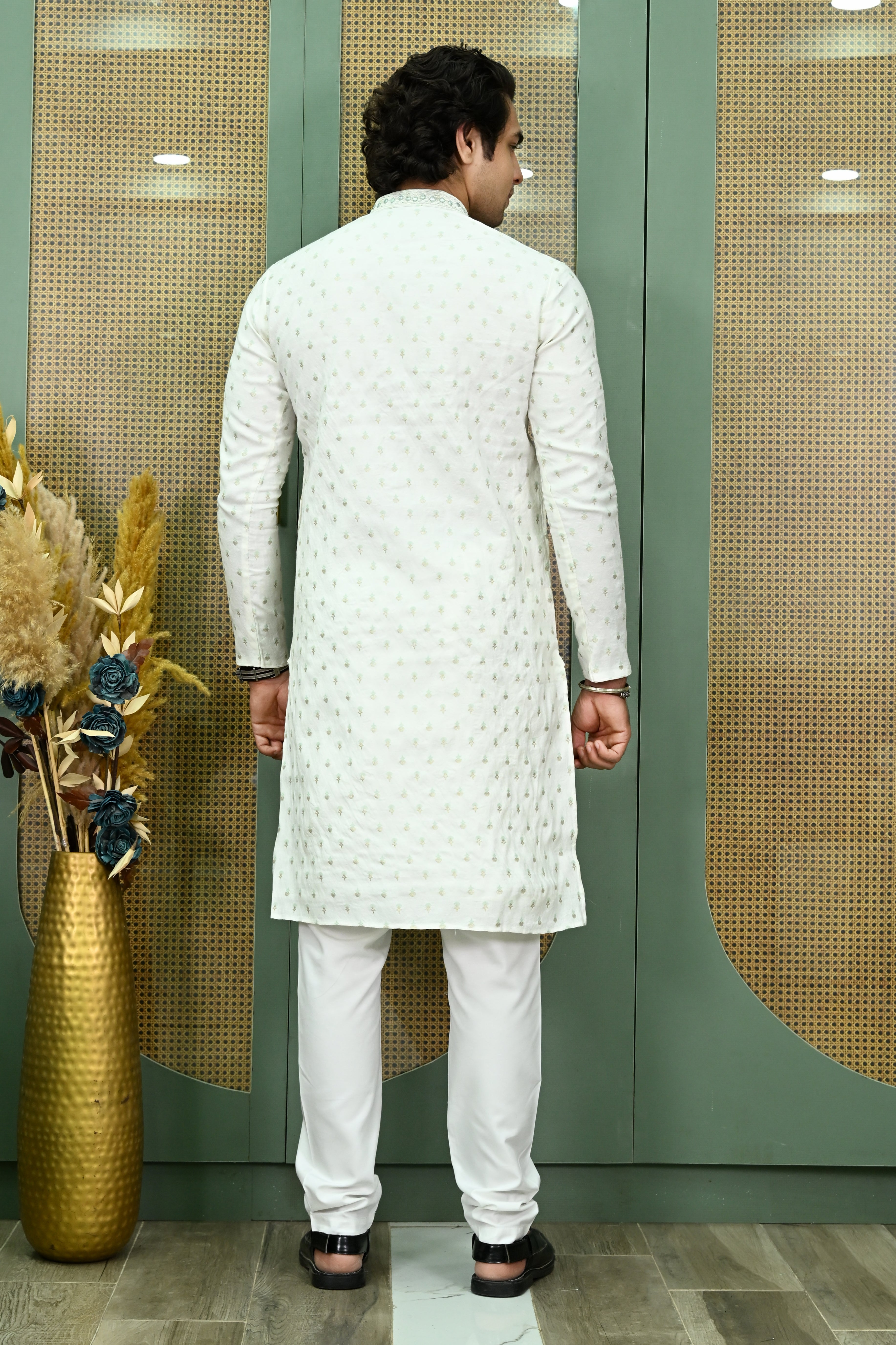 Men's White Embroidered Georgette Kurta Pajama