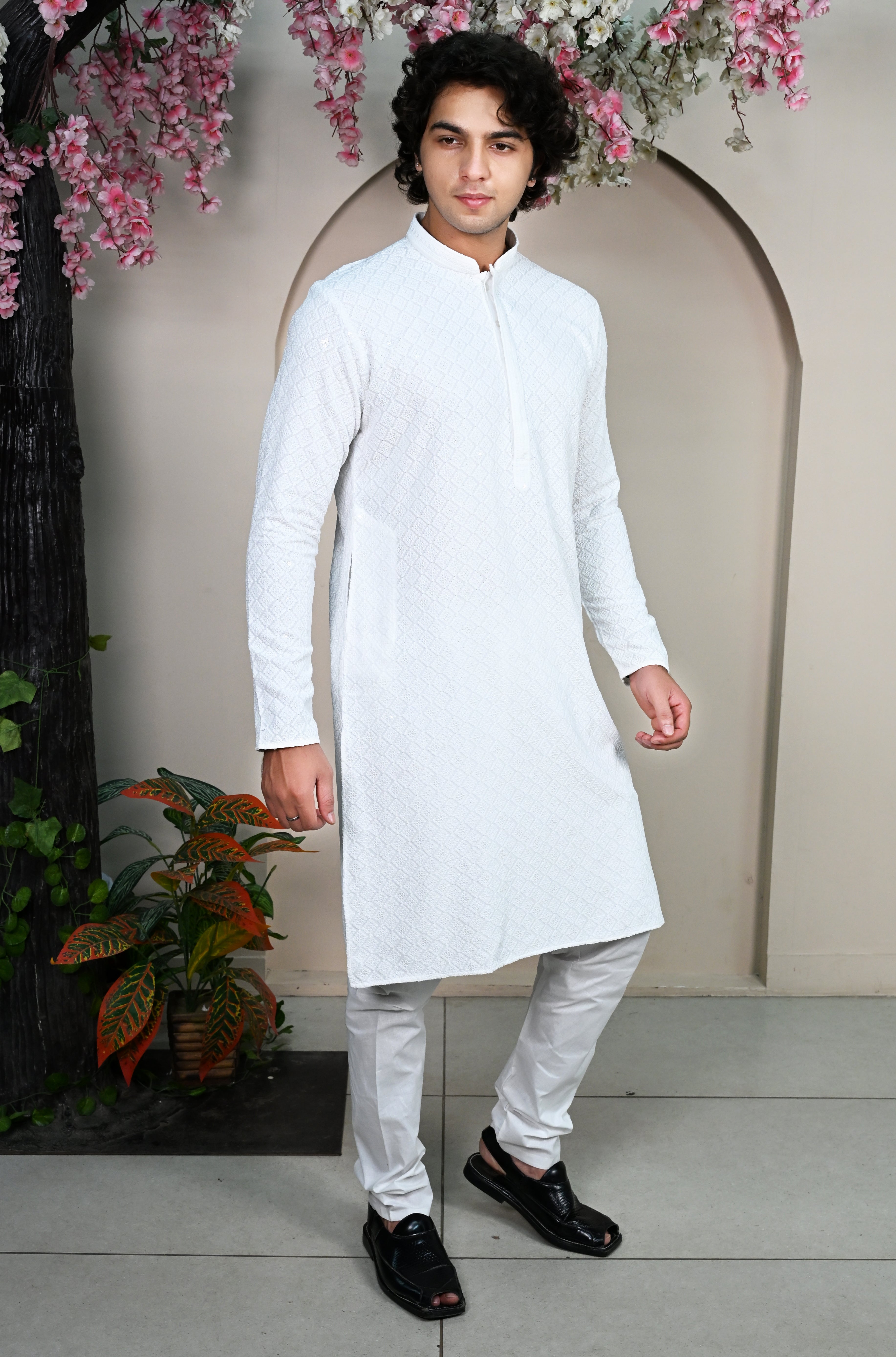 Men's White Chikankari Embroidered Kurta Pajama Secondary image
