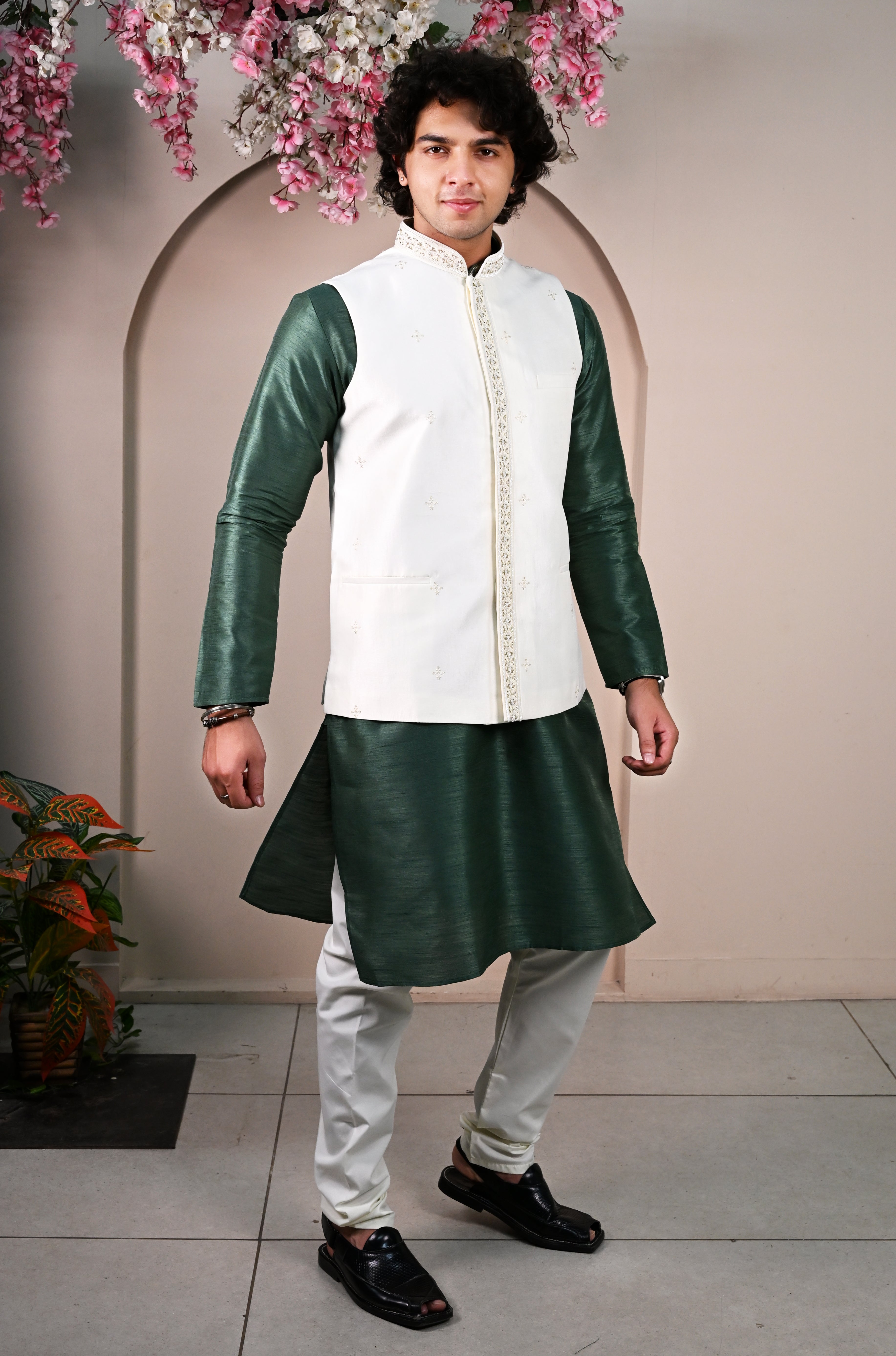 Men's White Sequins Embroidered Waist Coat Secondary image