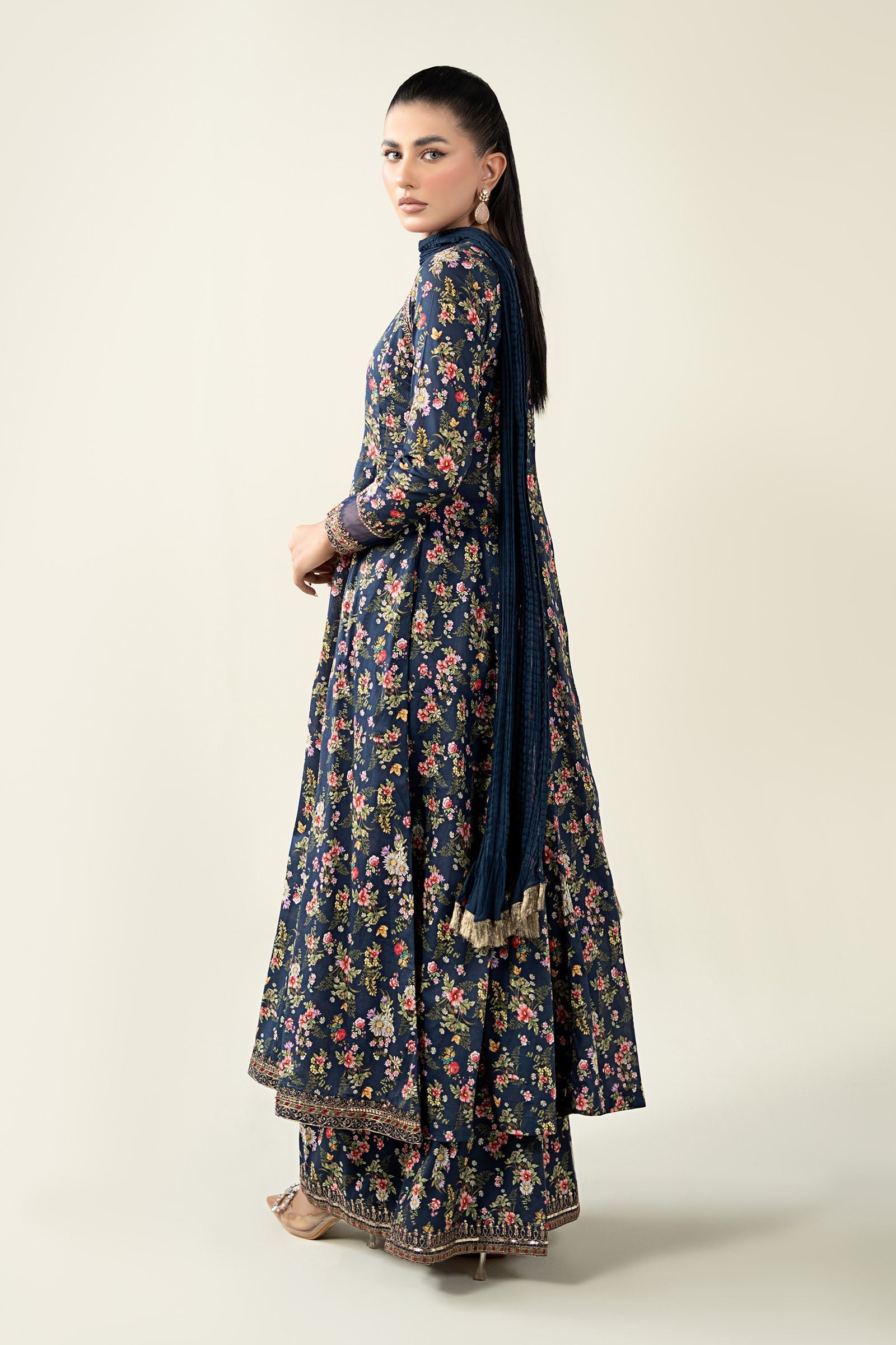 Maria B | Luxury Winter Pret 25 | DW-EA24-81R1-Blue