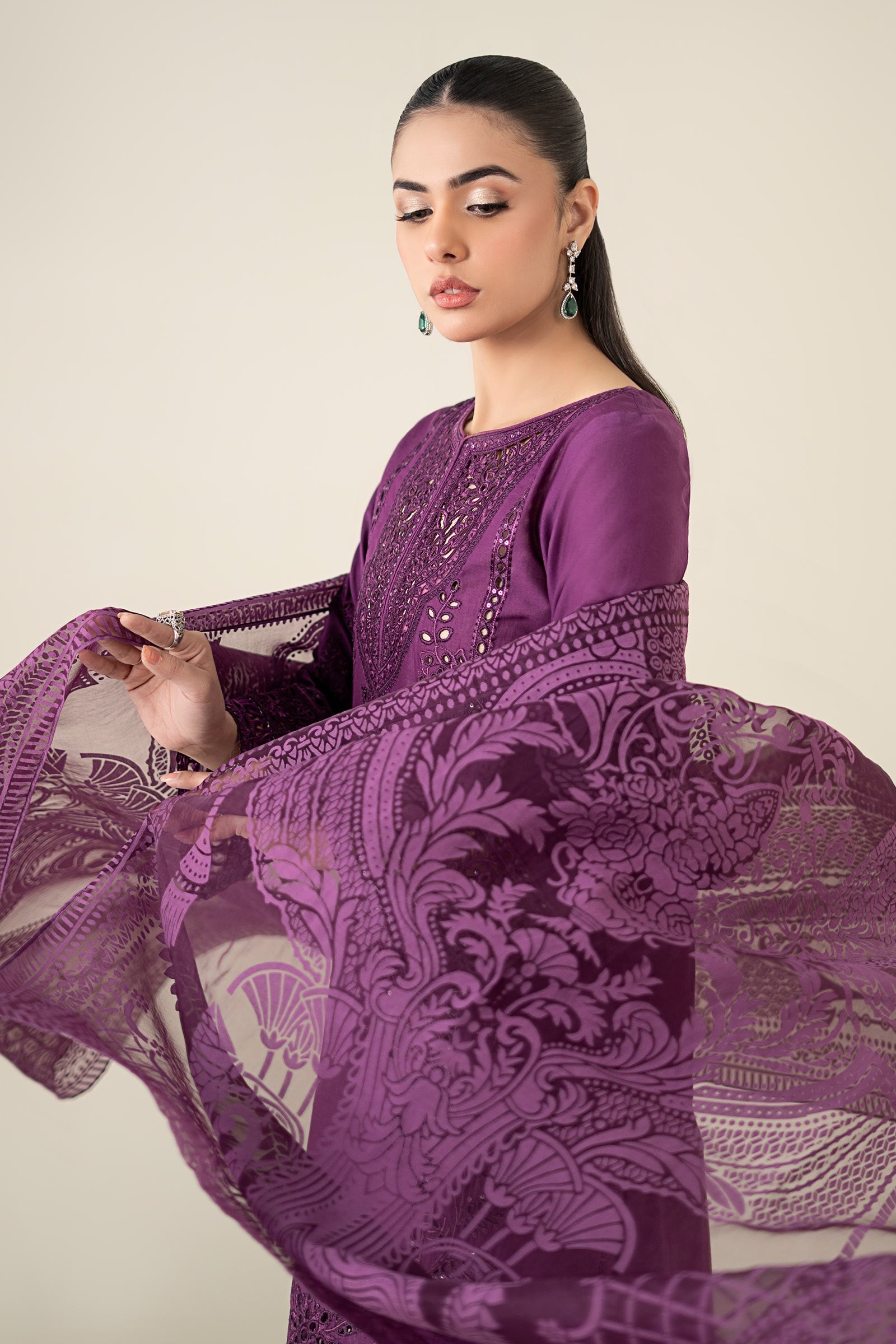 Maria B | Luxury Pret 25 | DW-EA25-74