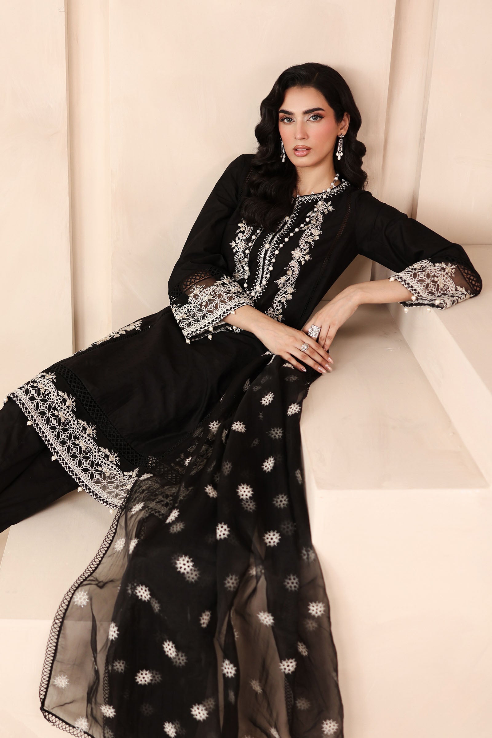 Maria B | Pre Fall Dresses | 3 Piece Embroidered Dobby Suit Black3