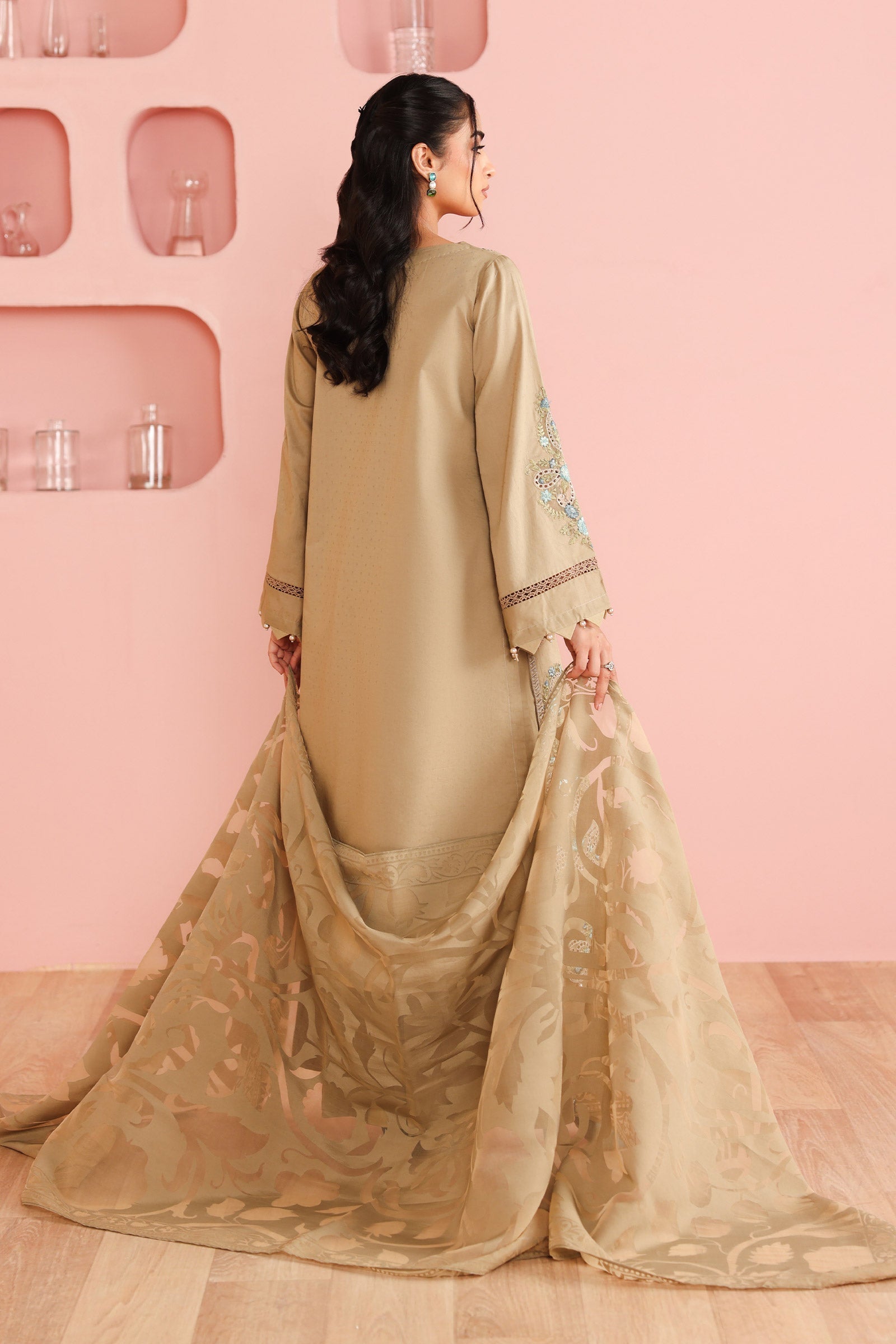 Maria B | Pre Fall 25 | Dobby Suit 15