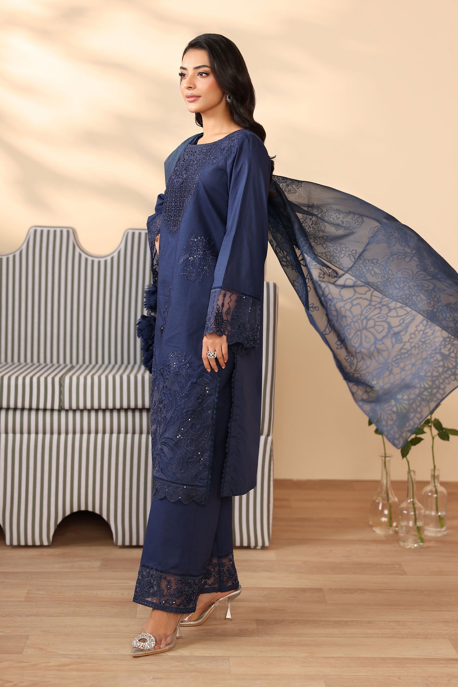 Maria B | Luxury Winter Pret 25 | DW-PF25-07-Blu