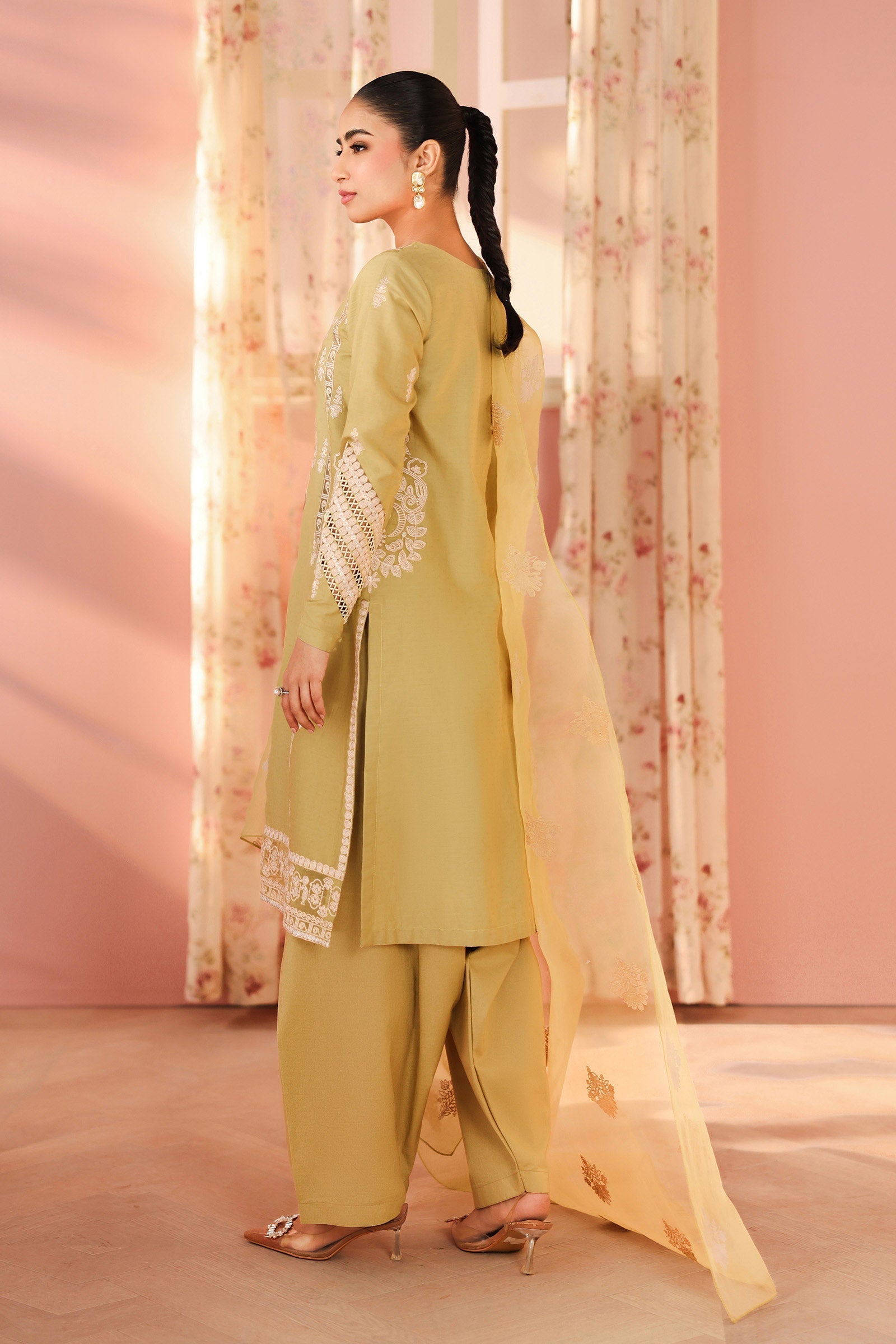 Maria B | Luxury Winter Pret 25 | DW-PF25-34-Light Green