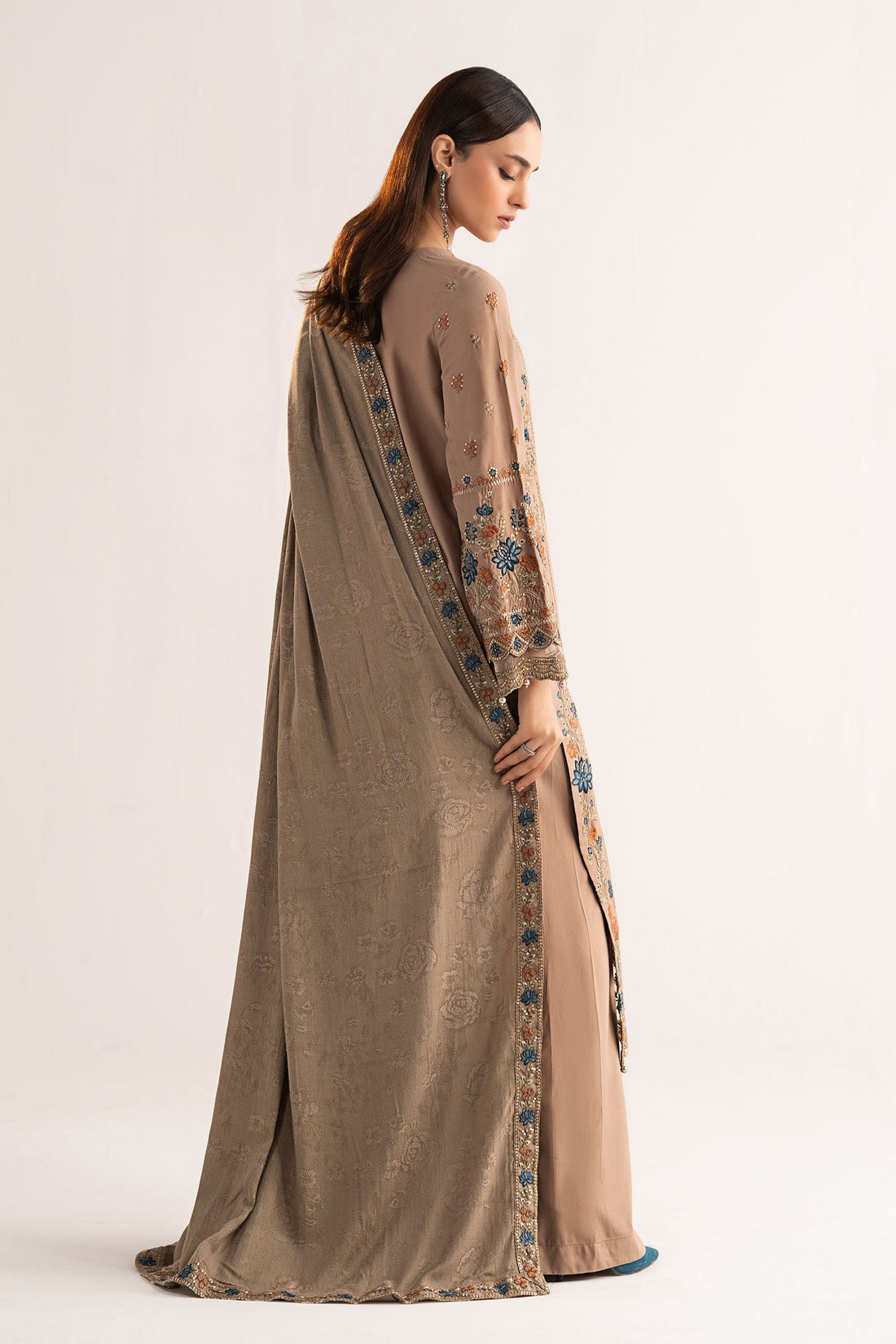 Maria B | Luxury Pret Winter 25 | DW-W25-02