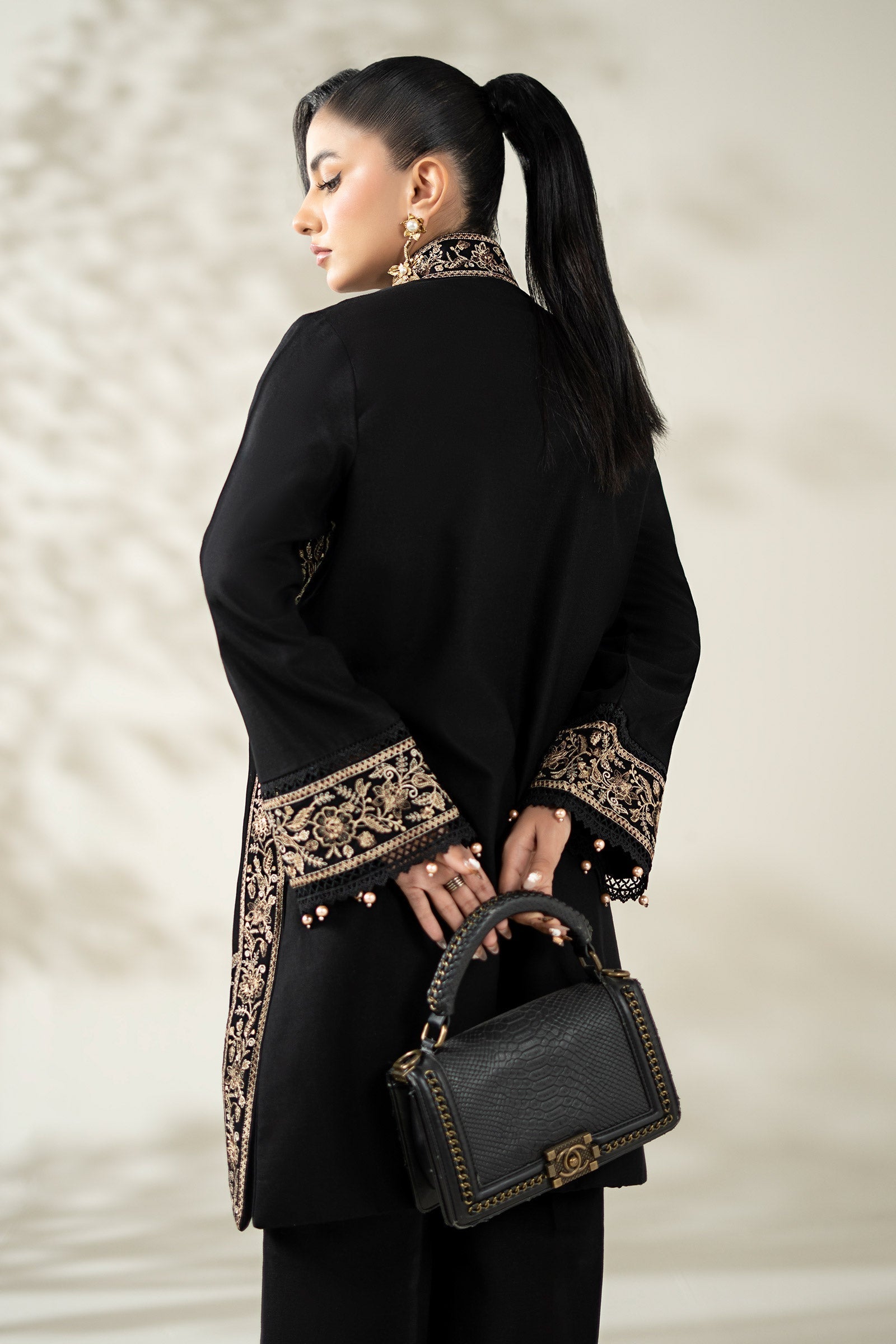 Maria B | Luxury Winter Pret 25 | DW-W25-49-Black