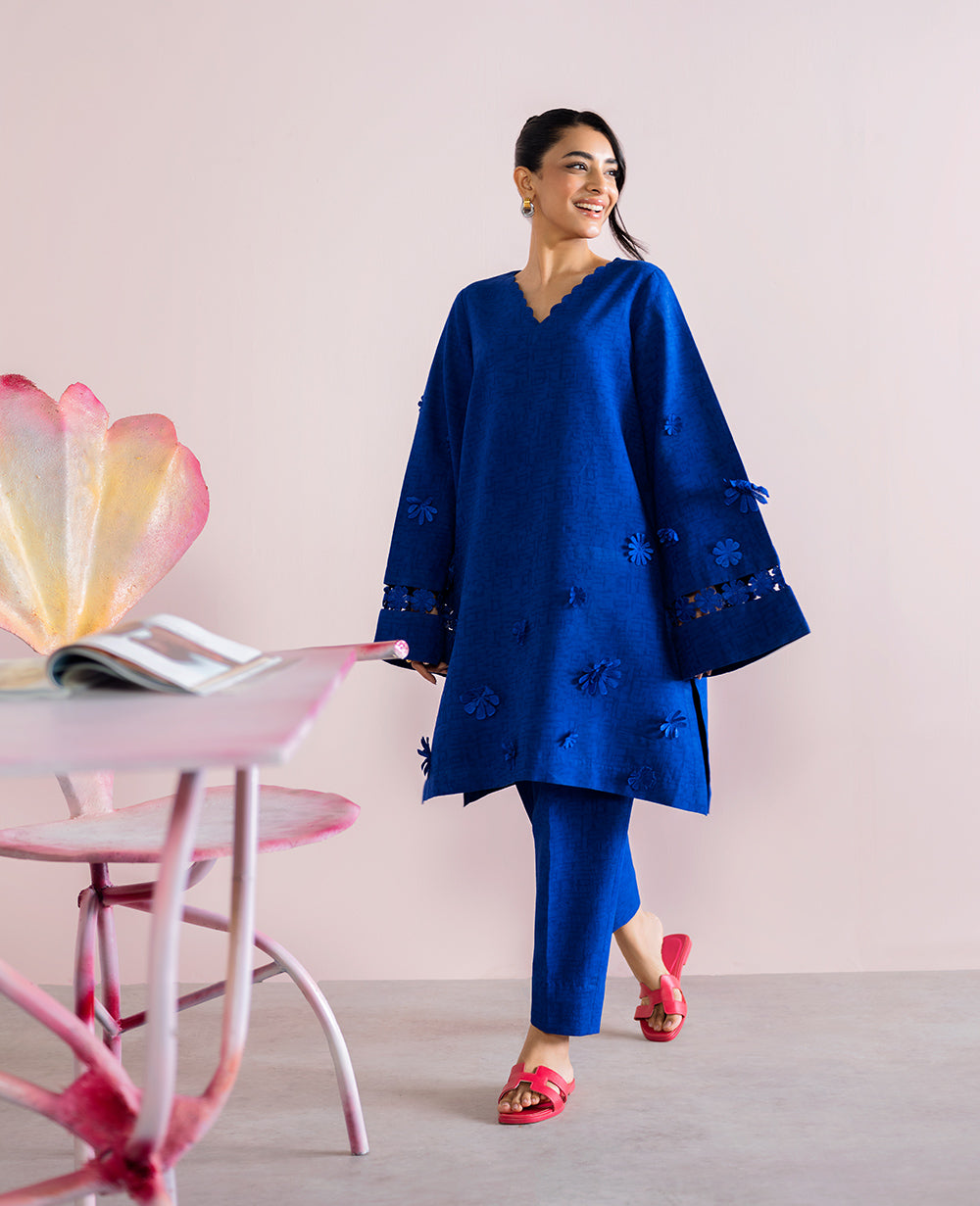 Republic Womenswear | Essentials 25 | ES-189
