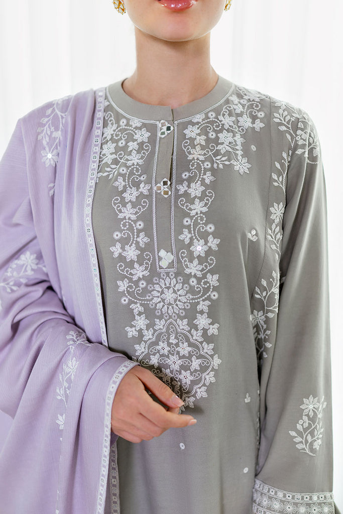 Cross Stitch | Cotton Satin 25 | ETHEREAL VEIL
