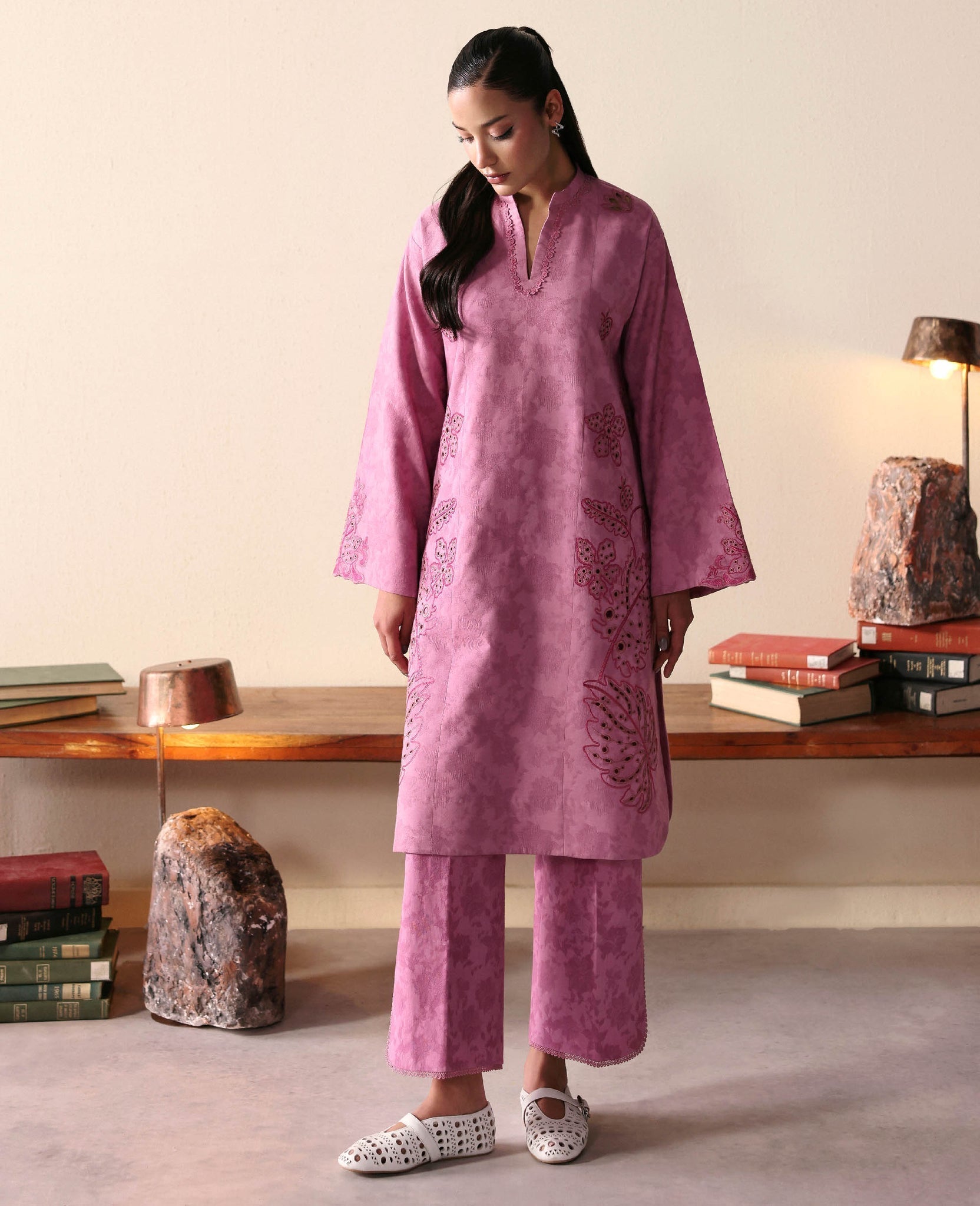 Republic Womenswear | Basics Winter 25 | Ã‰lora