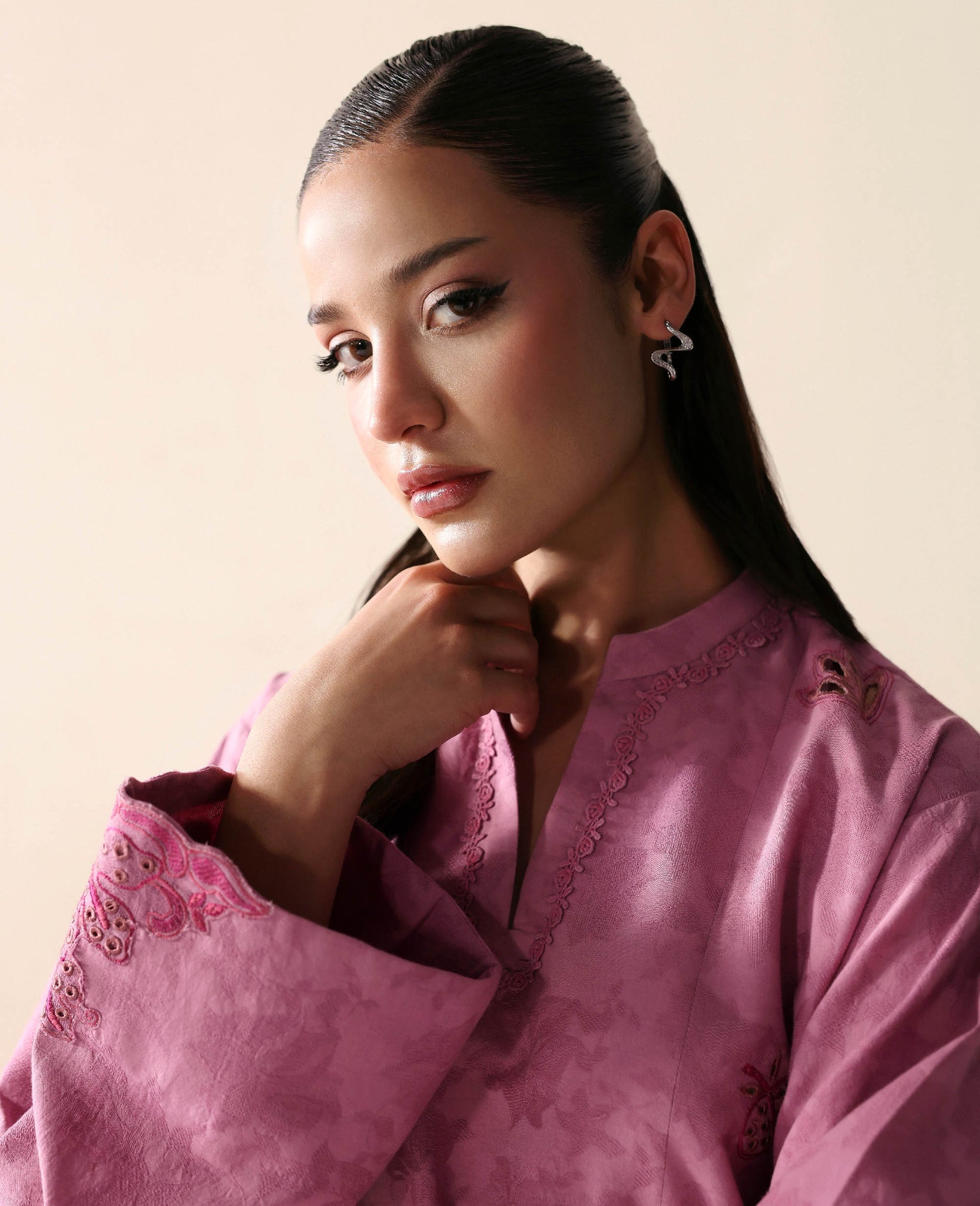 Republic Womenswear | Basics Winter 25 | Ã‰lora