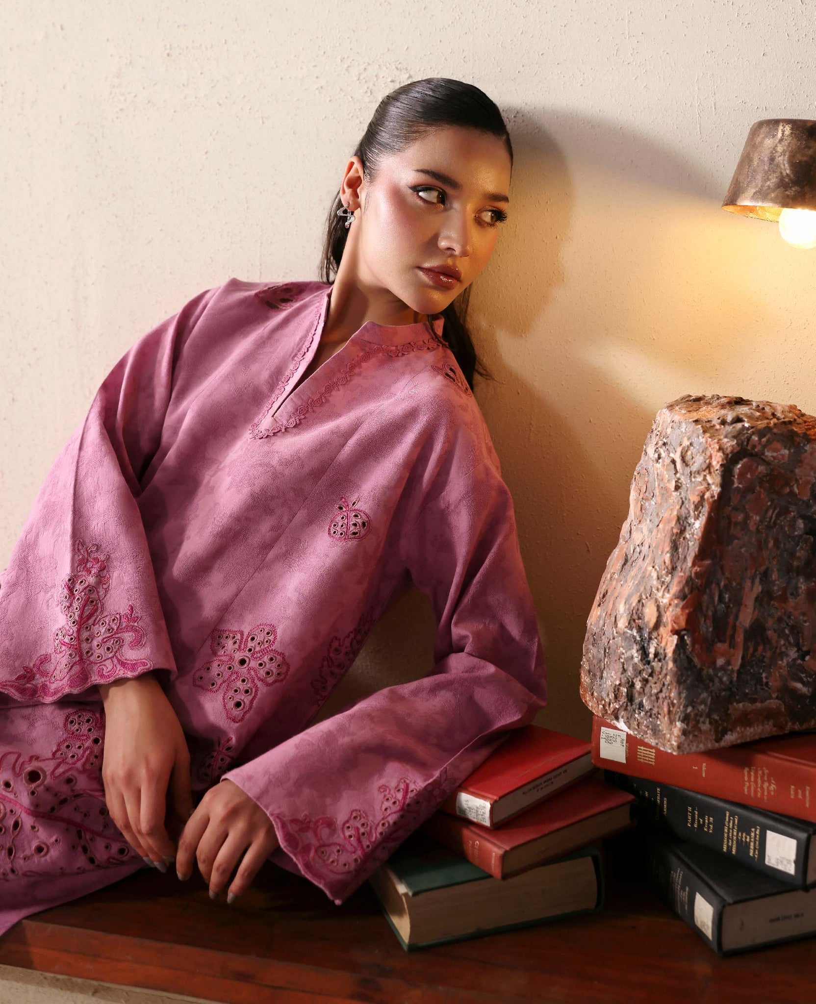 Republic Womenswear | Basics Winter 25 | Ã‰lora